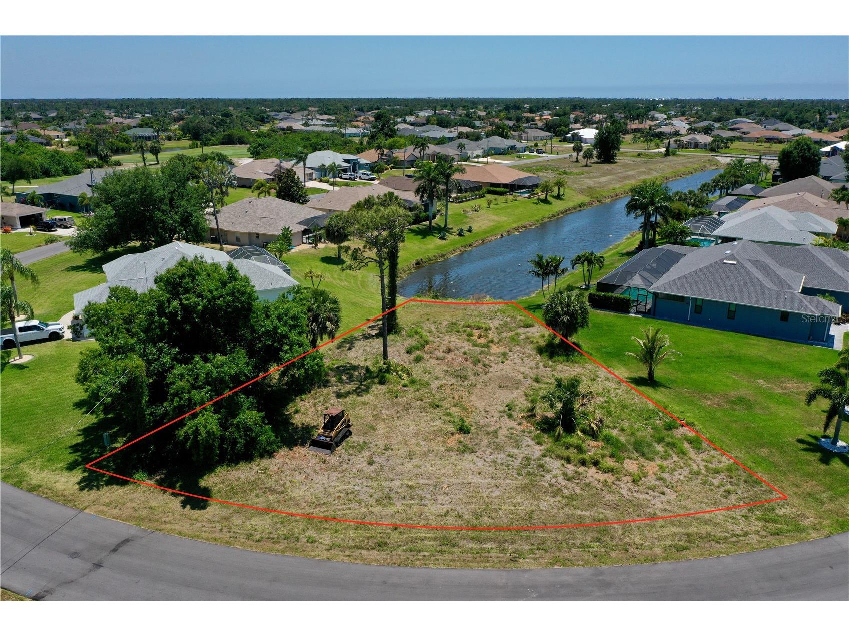 23 Medalist Circle Rotonda West FL 33947 C7525495 image1