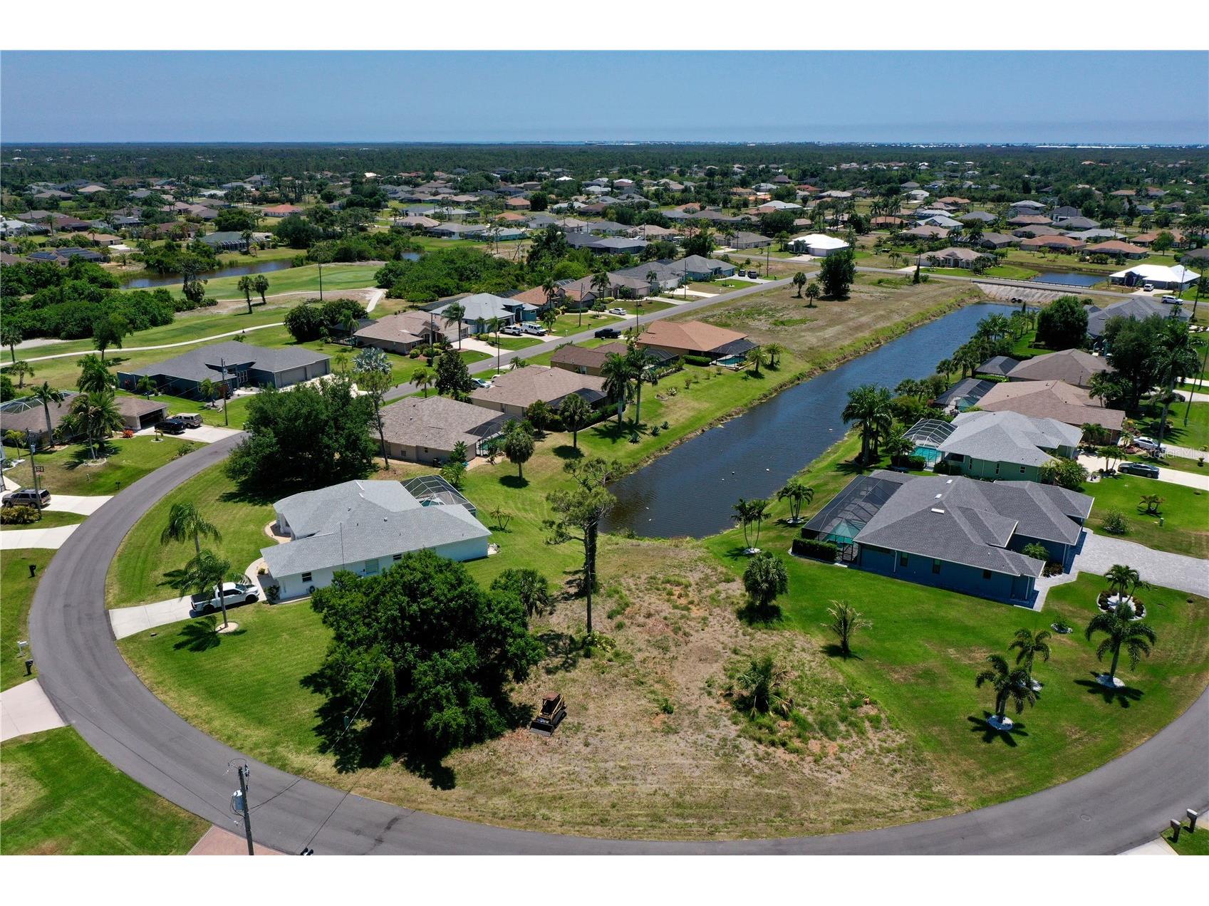 23 Medalist Circle Rotonda West FL 33947 C7525495 image18