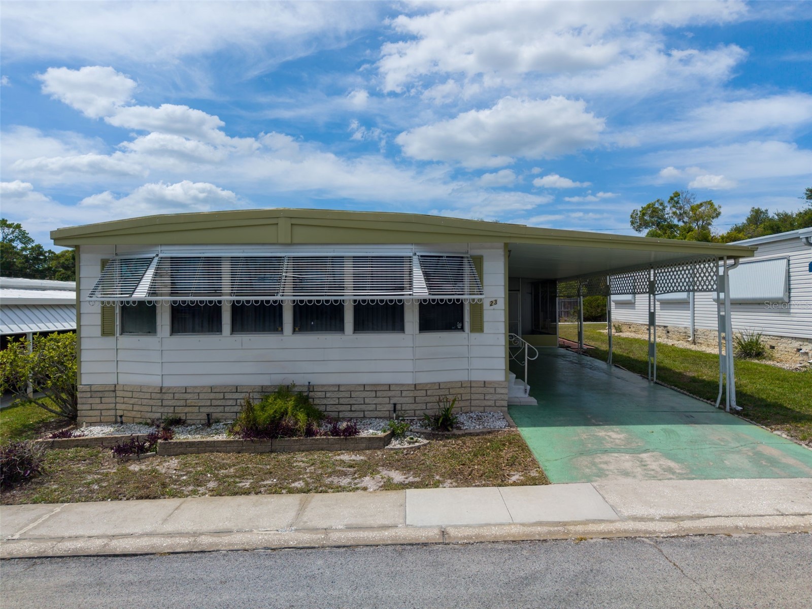 23 Mountain Laurel Drive Palm Harbor FL 34684 TB8490077 image1