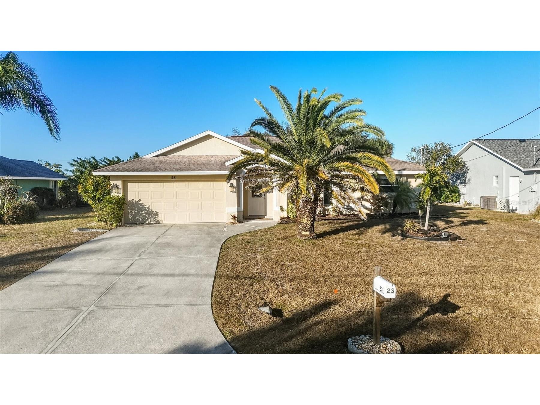 23 Sportsman Terrace Rotonda West FL 33947 D6145911 image1