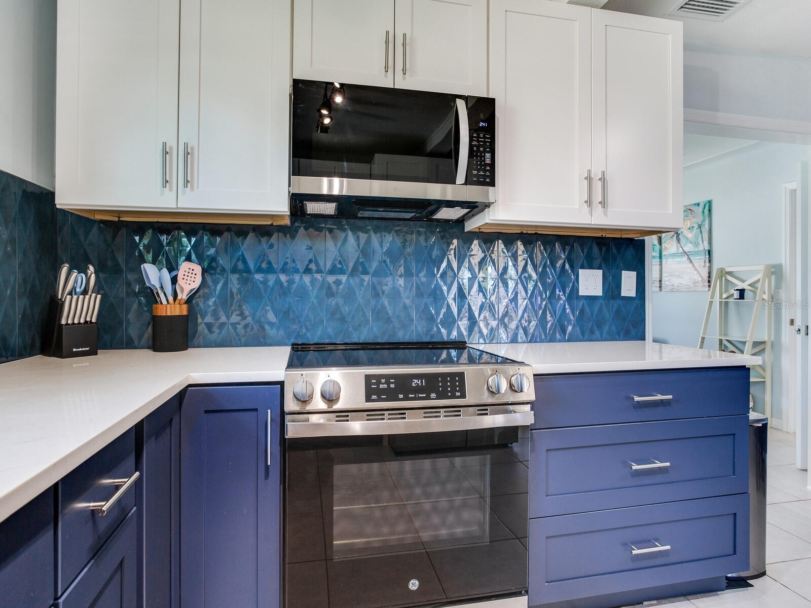 230 144th Avenue Madeira Beach FL 33708 TB8475418 image12