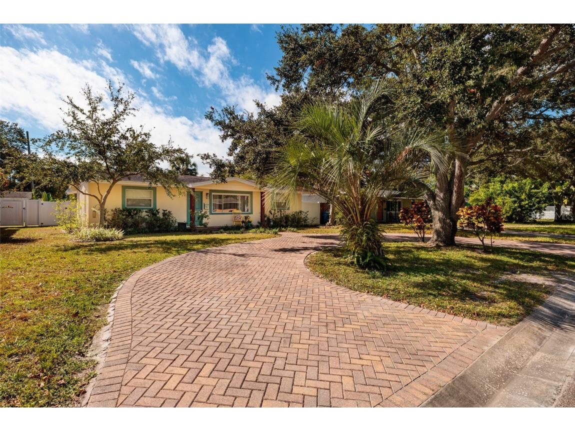 230 43rd Avenue NE Saint Petersburg FL 33703 TB8446507 image35