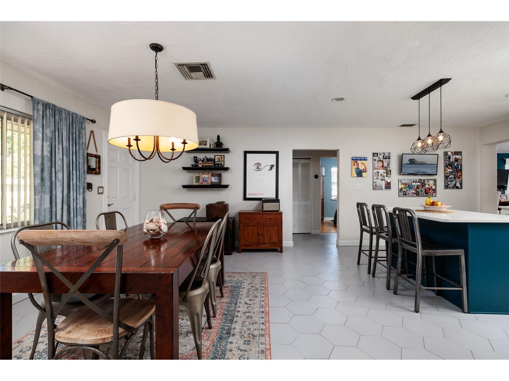 230 43rd Avenue NE Saint Petersburg FL 33703 TB8511762 image11