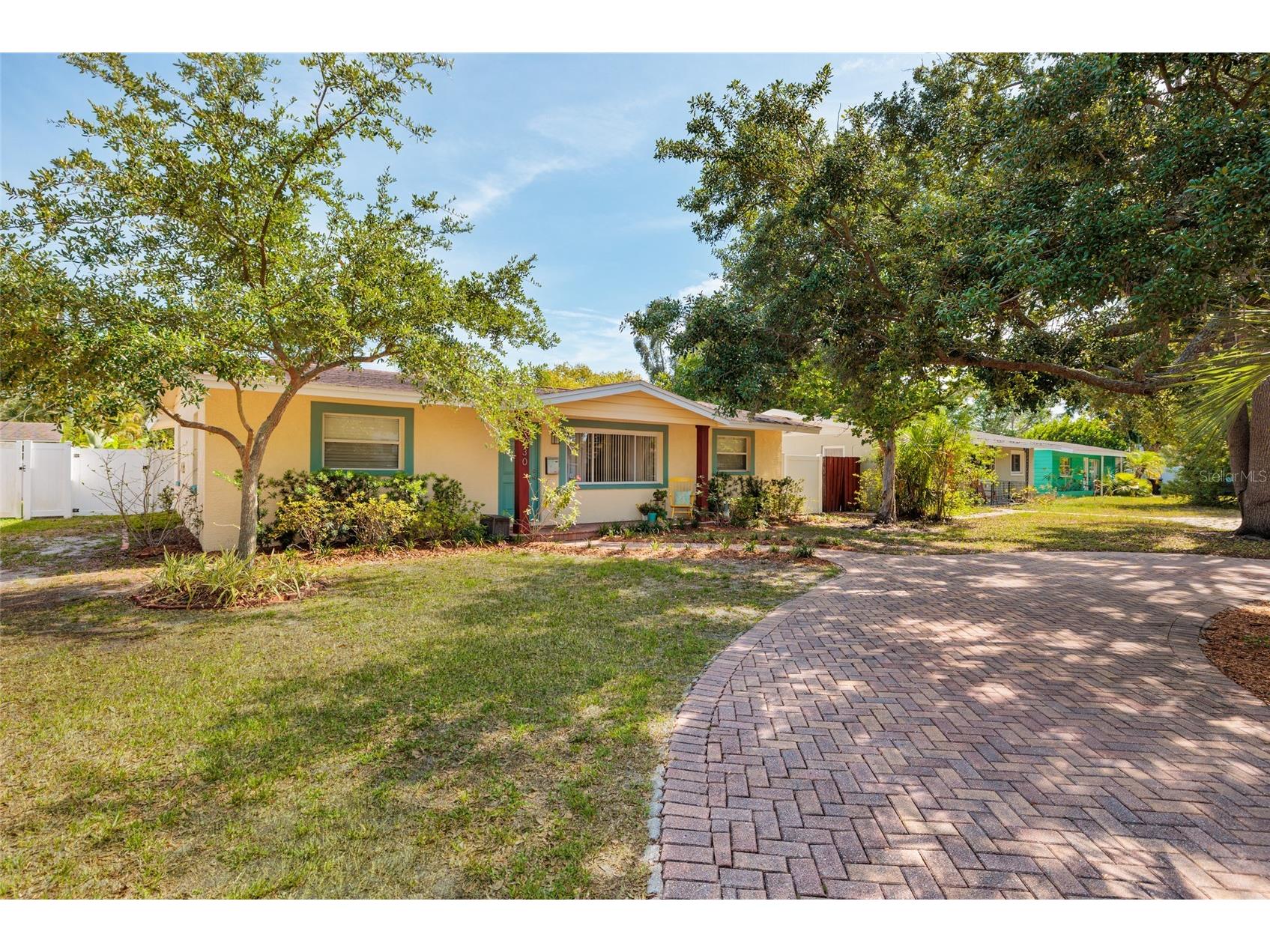 230 43rd Avenue NE Saint Petersburg FL 33703 TB8511762 image33