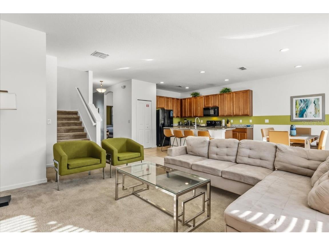 230 Ballo Drive Kissimmee FL 34746 O6346506 image4