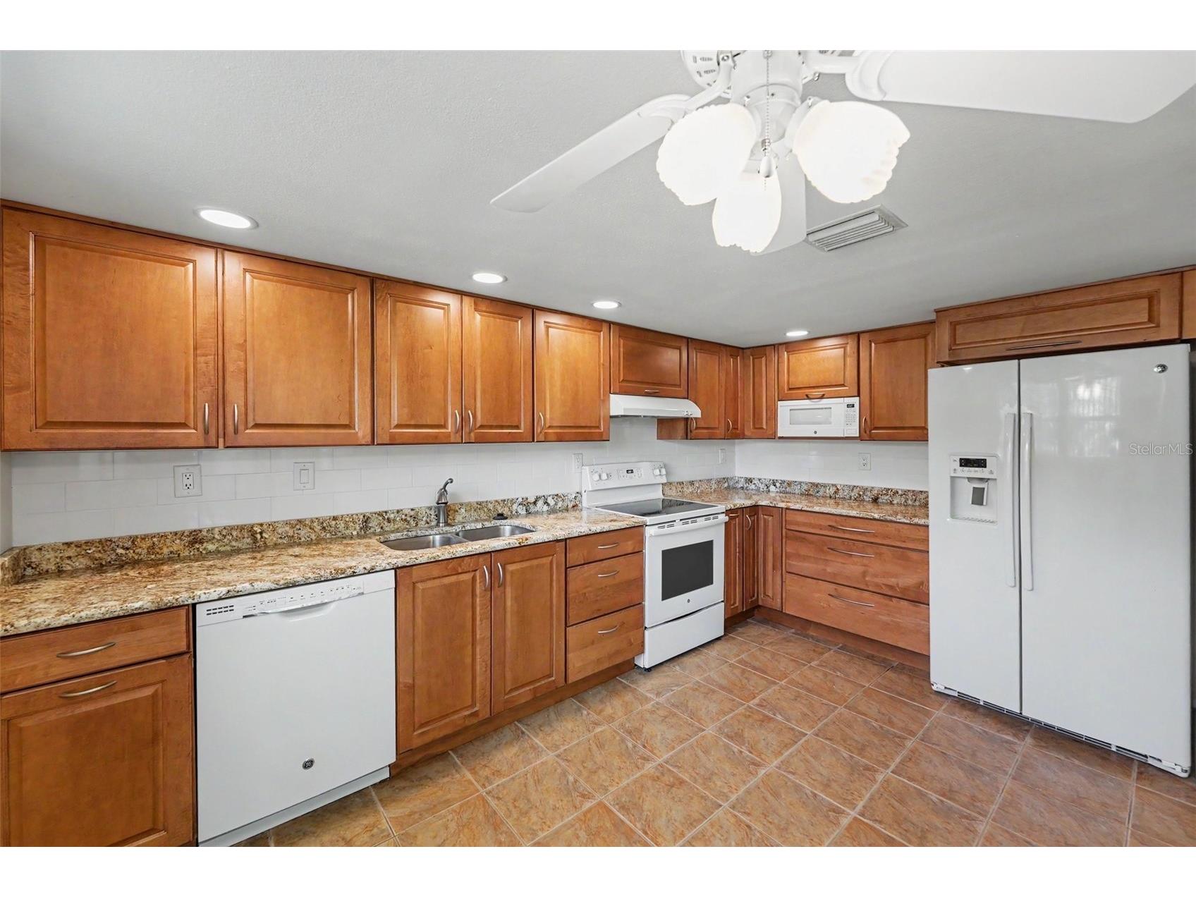230 Balsam Drive Oldsmar FL 34677 TB8504047 image12