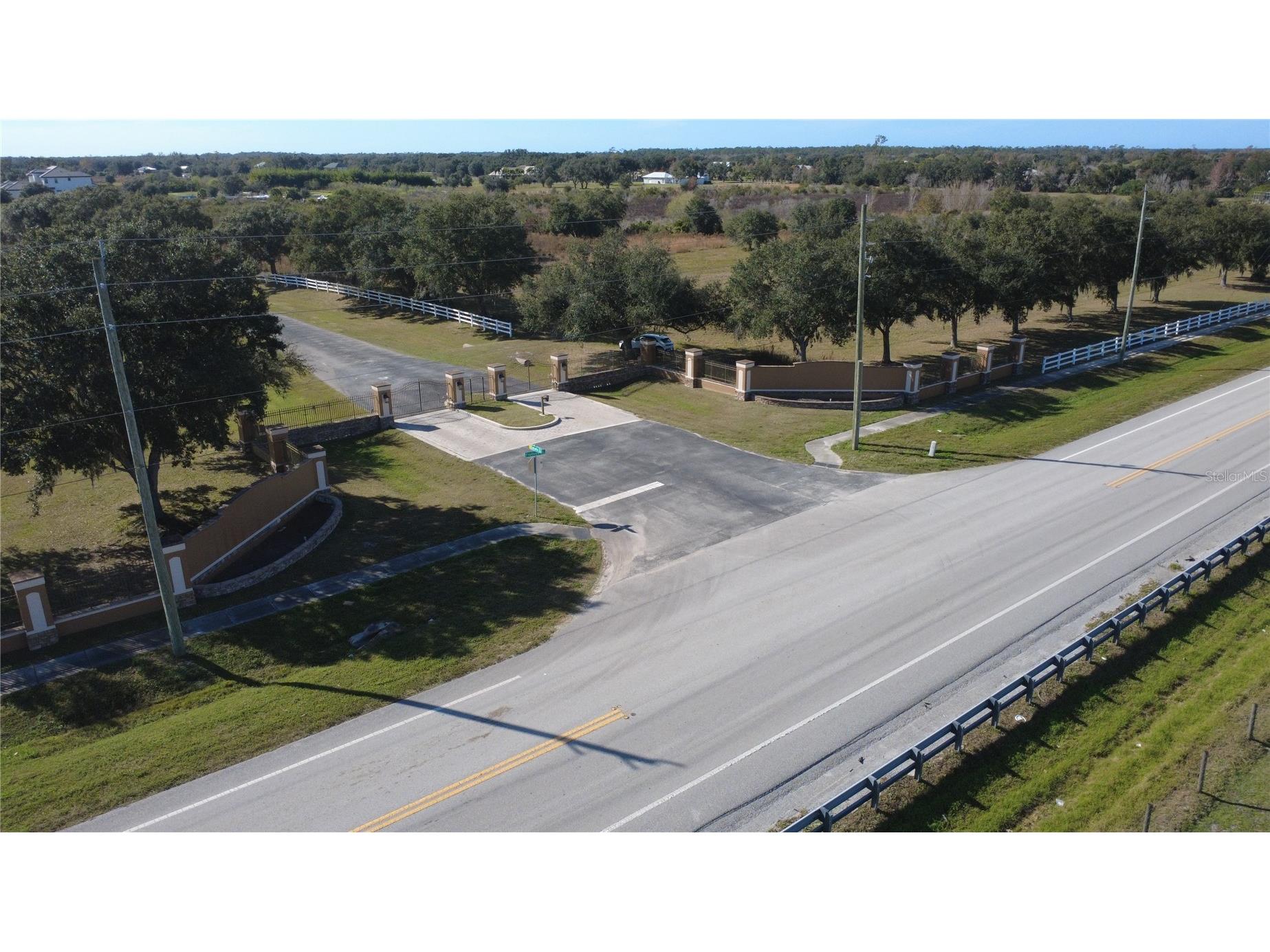 230 Cassata Road Sarasota FL 34240 C7520143 image8