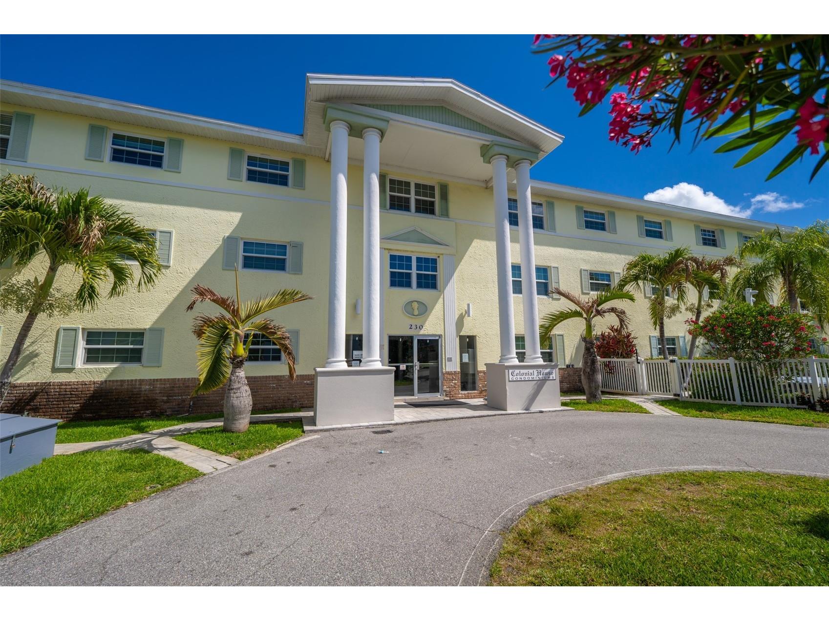 230 Columbia Drive #111 Cape Canaveral FL 32920 O6406736 image1