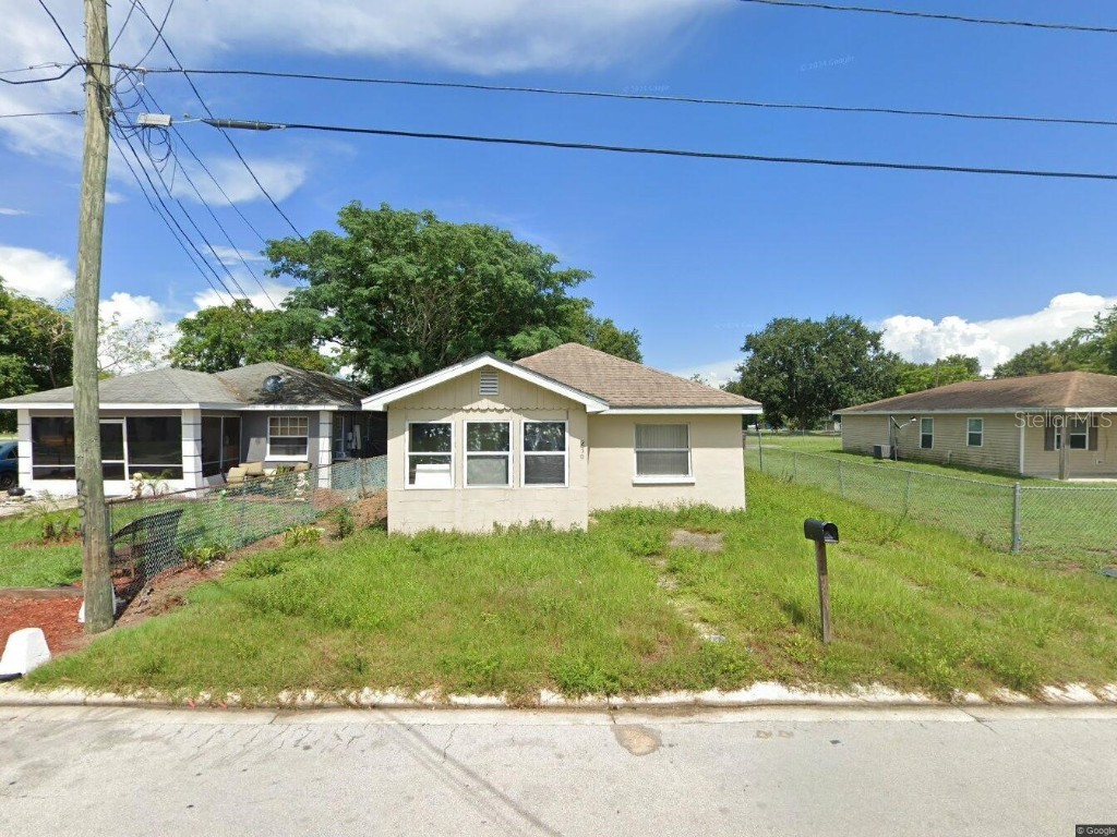 230 D Street Lake Wales FL 33853 O6305969 image1