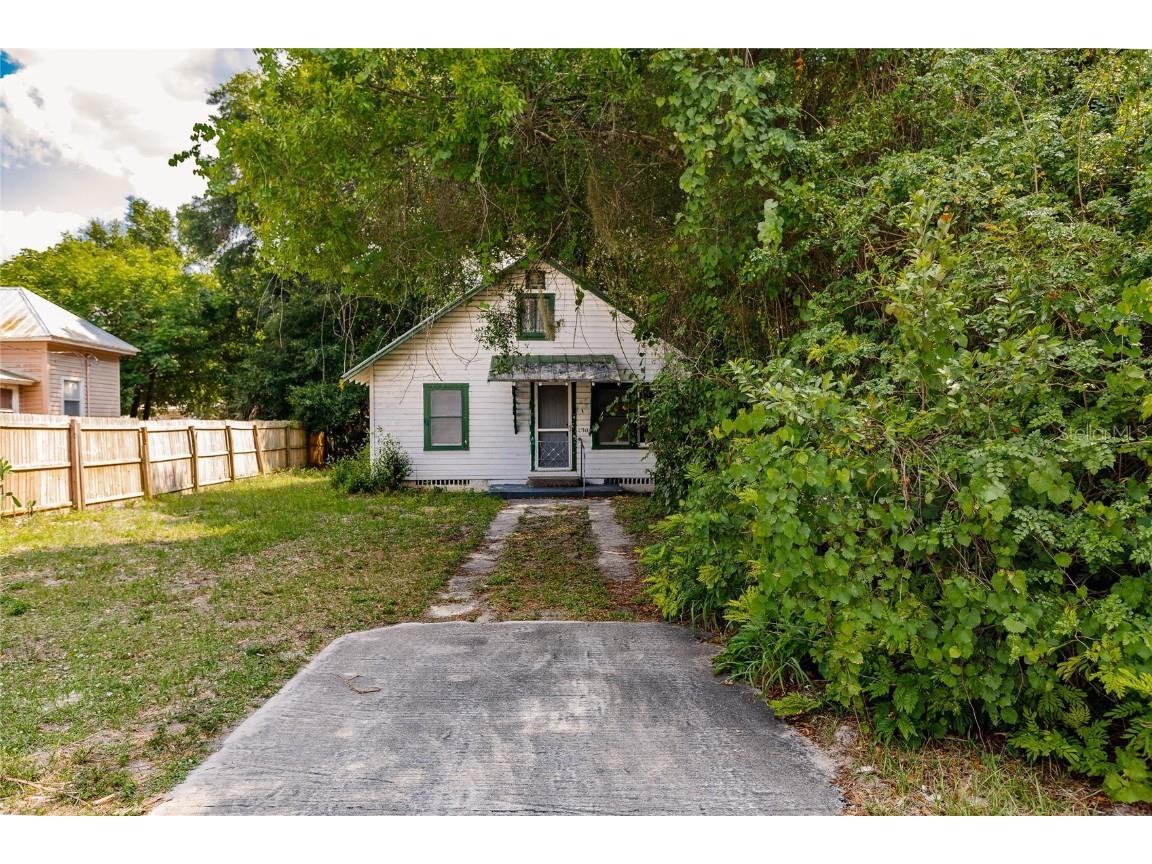 230 E Pine Street, Arcadia, FL, 34266 MLS C7460221 Edina Realty