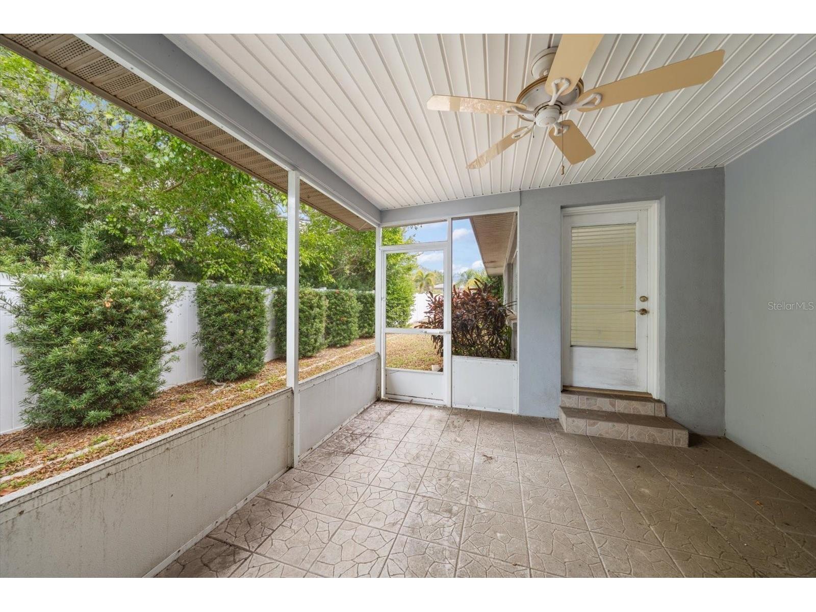 230 Garden Circle Belleair FL 33756 TB8522357 image30