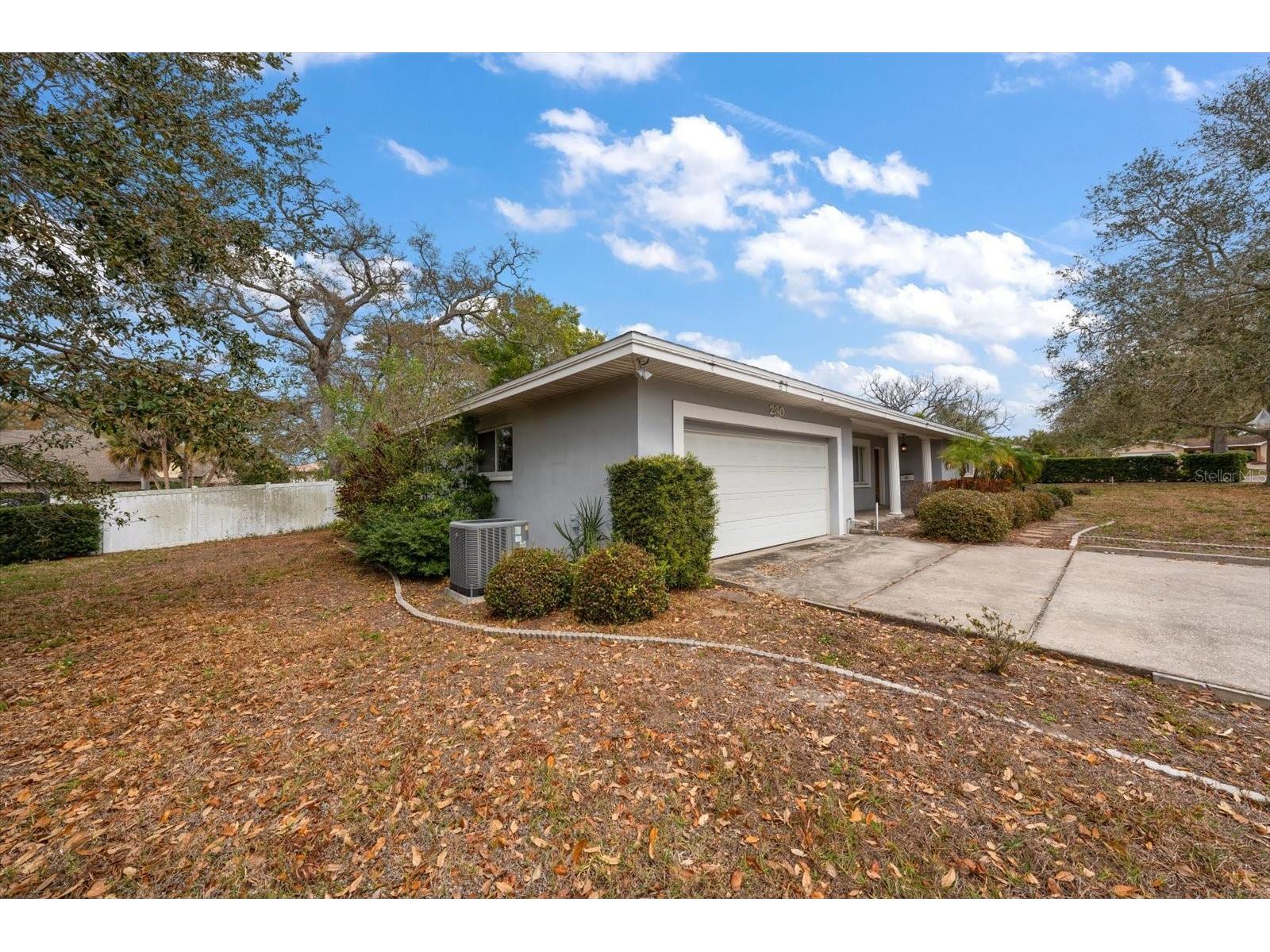 230 Garden Circle Belleair FL 33756 TB8522357 image43