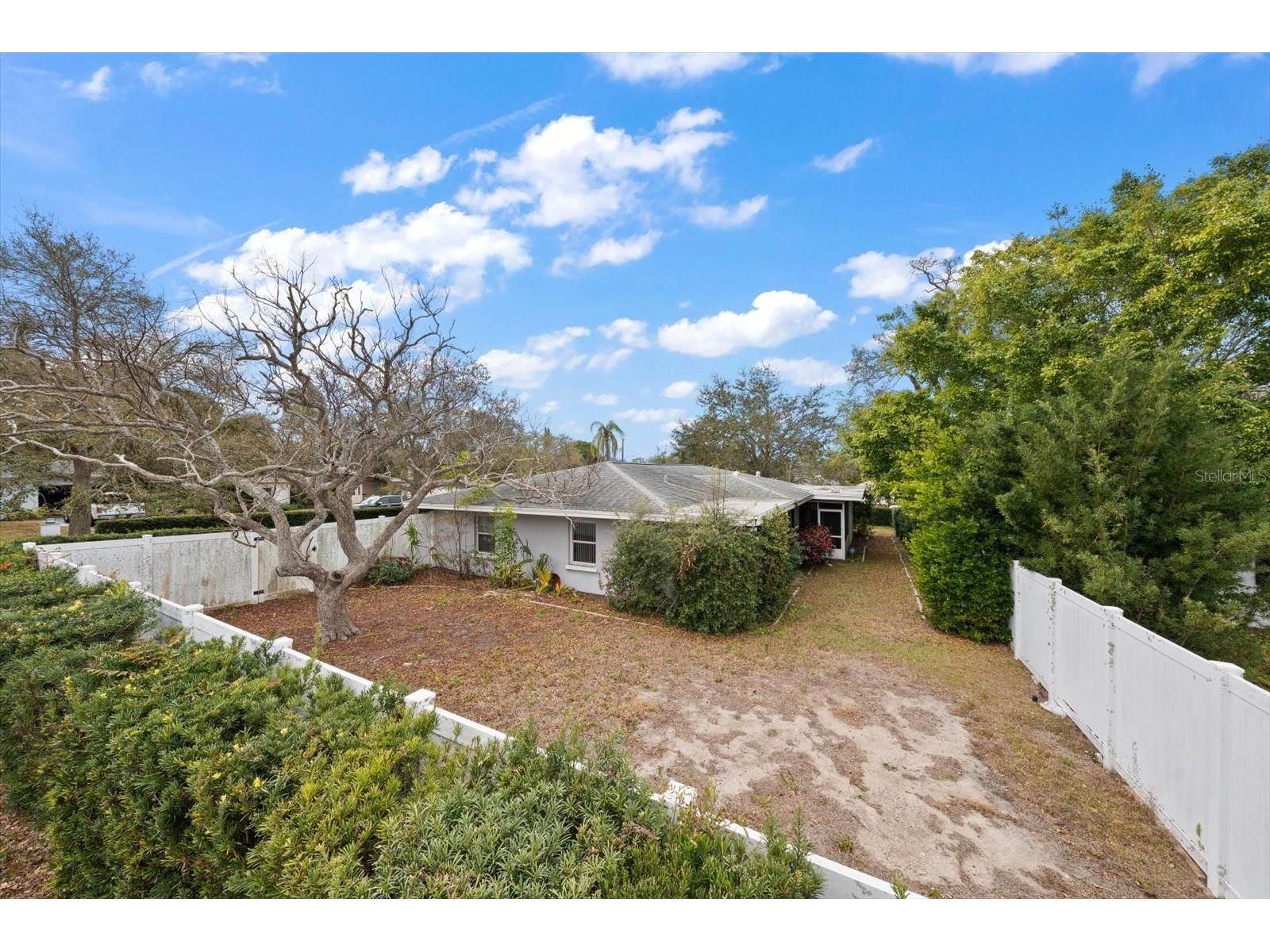 230 Garden Circle Belleair FL 33756 TB8522357 image47