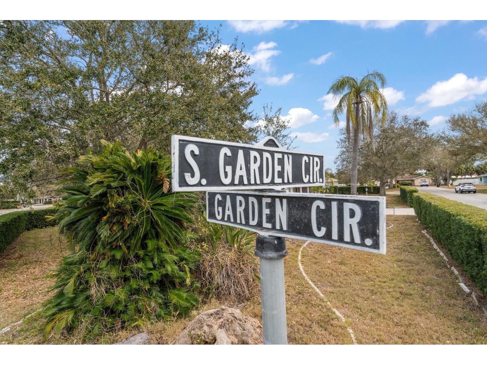 230 Garden Circle Belleair FL 33756 TB8522357 image48