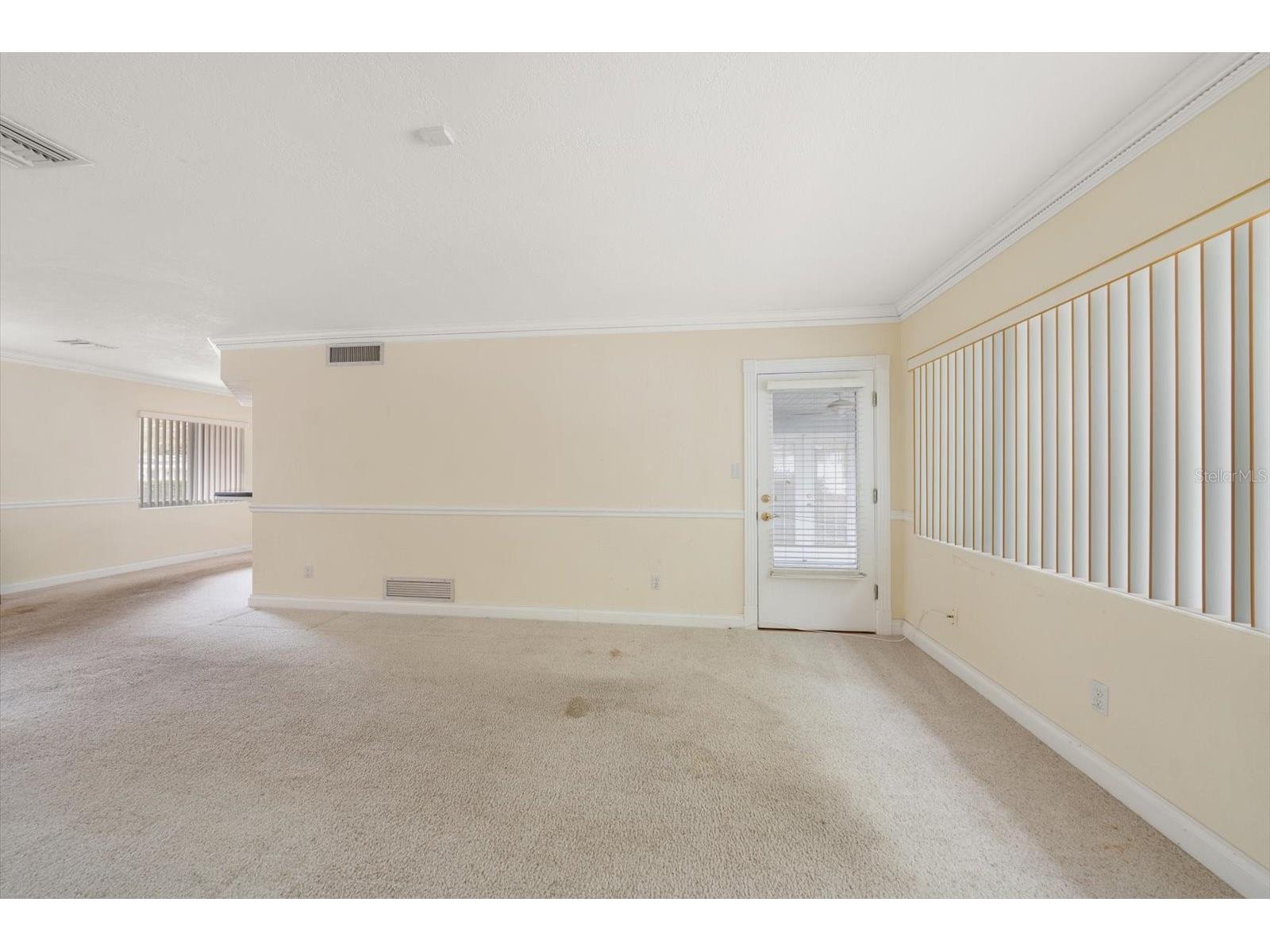 230 Garden Circle Belleair FL 33756 TB8522357 image5
