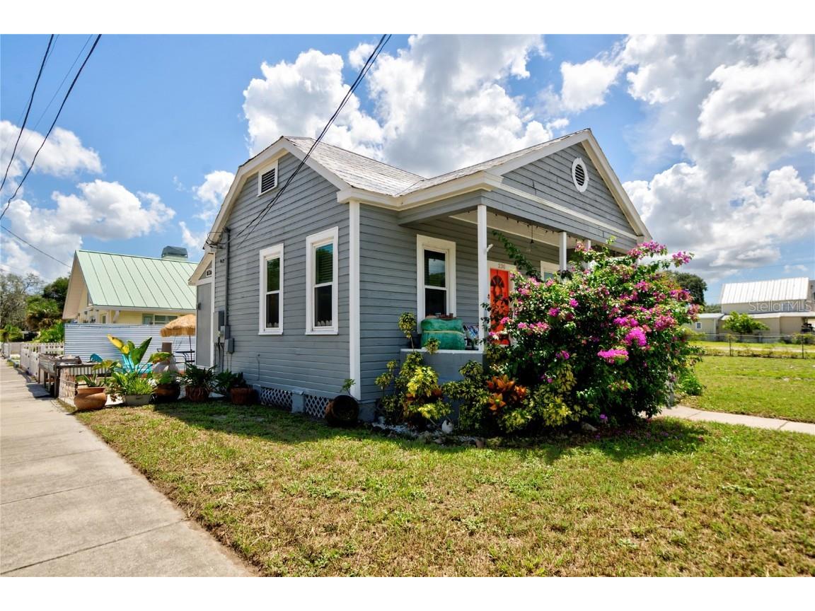 230 Hibiscus Street Tarpon Springs FL 34689 U8255720 image1