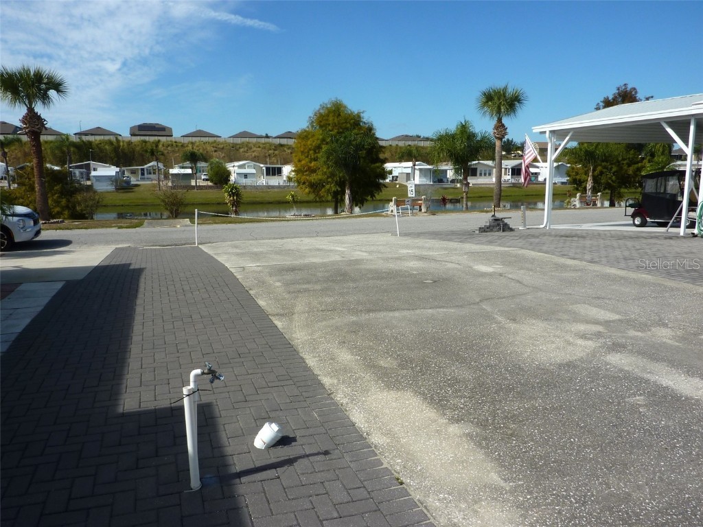 230 Lake Crest Loop Davenport FL 33837 P4928086 image1