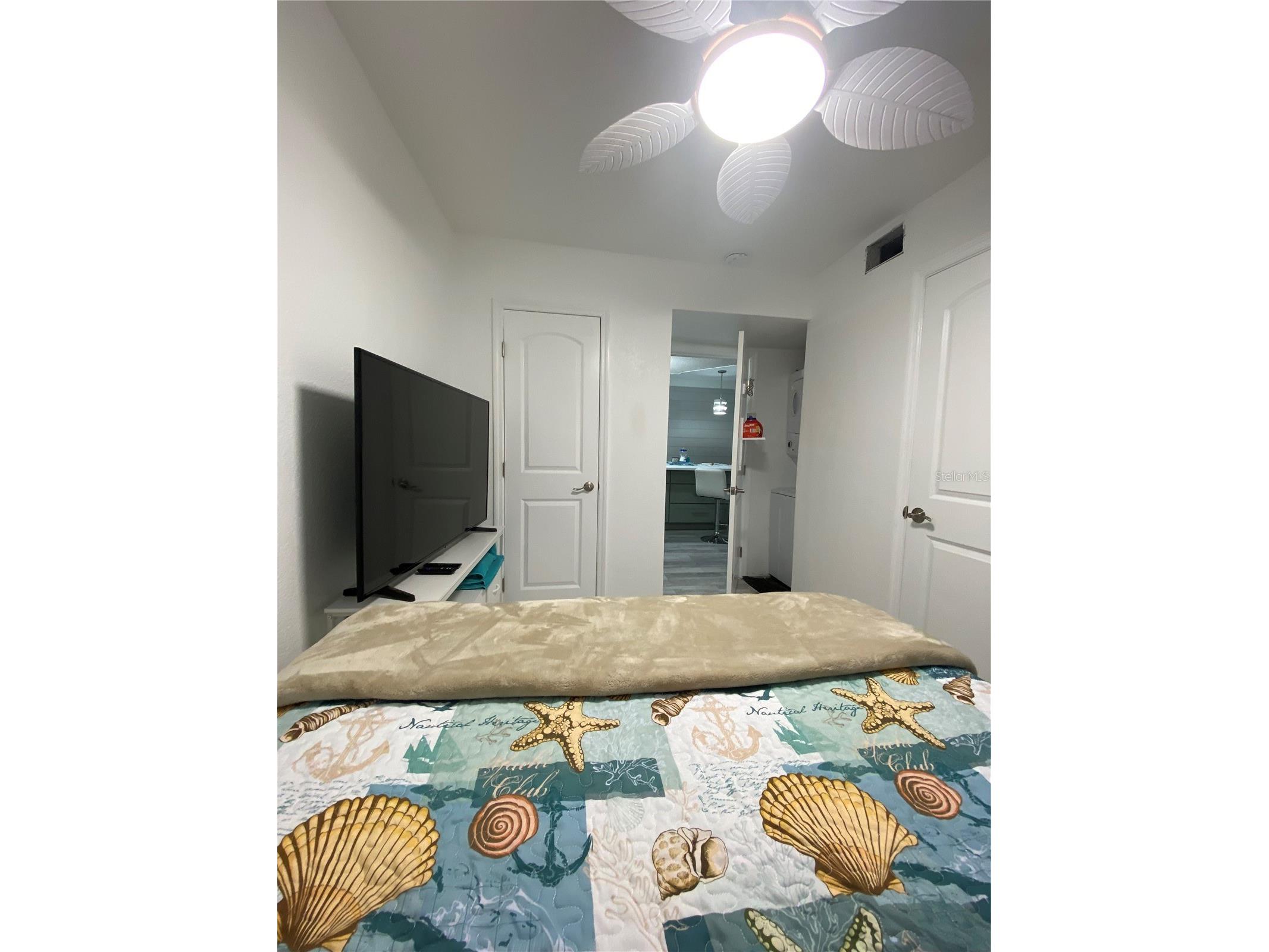 230 Medallion Boulevard #D Madeira Beach FL 33708 TB8515607 image17