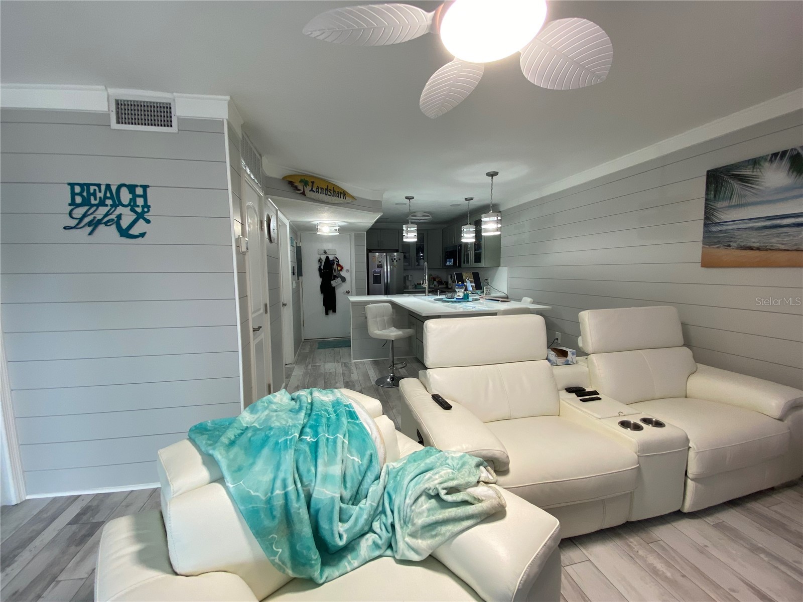 230 Medallion Boulevard #D Madeira Beach FL 33708 TB8515607 image7