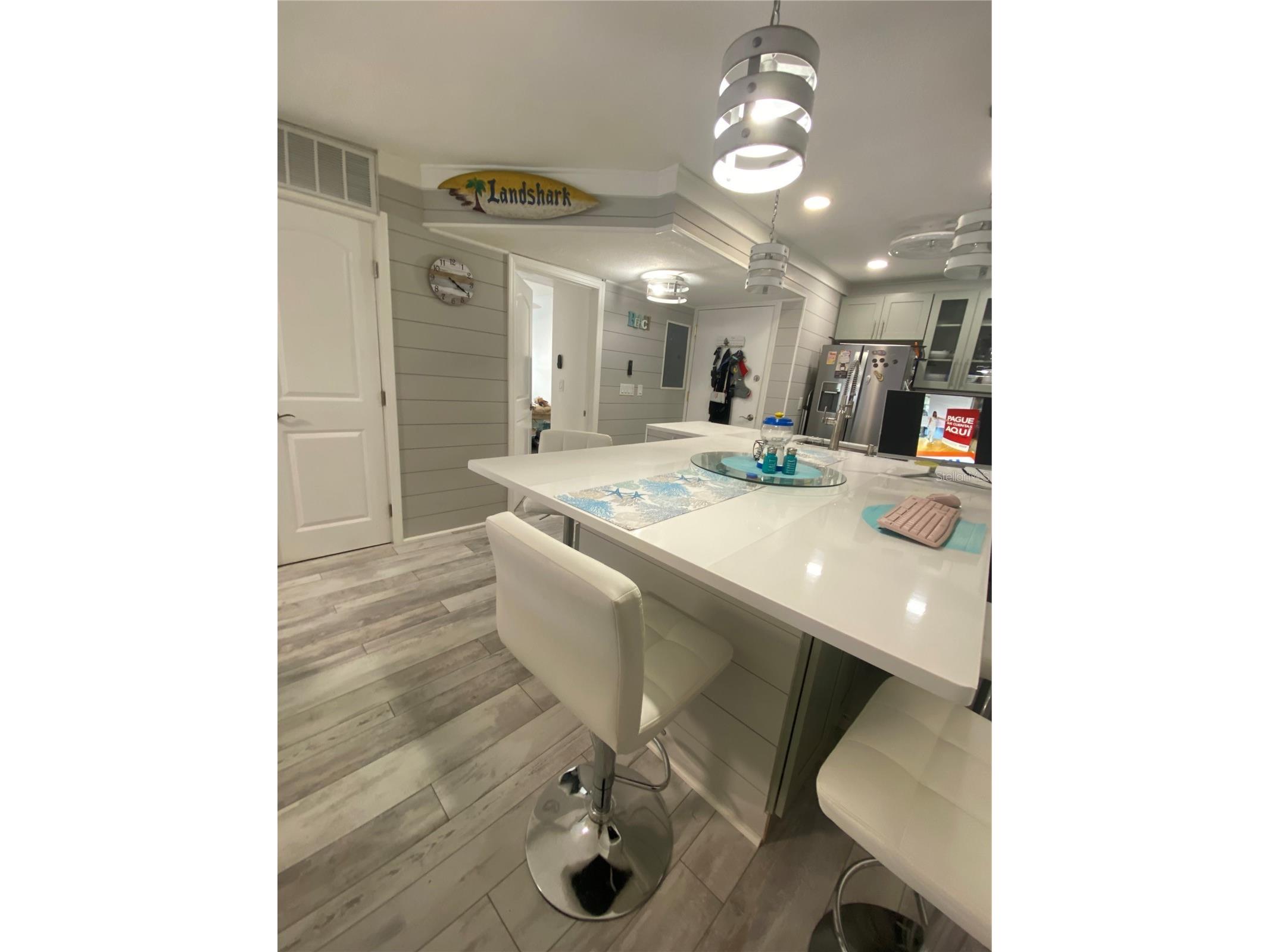 230 Medallion Boulevard #D Madeira Beach FL 33708 TB8515607 image8