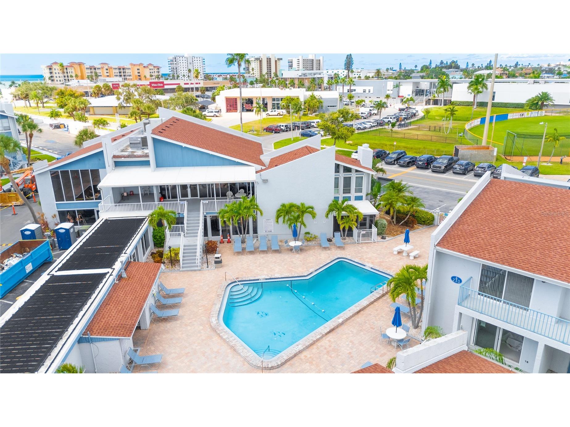 230 Medallion Boulevard #E Madeira Beach FL 33708 TB8513129 image1