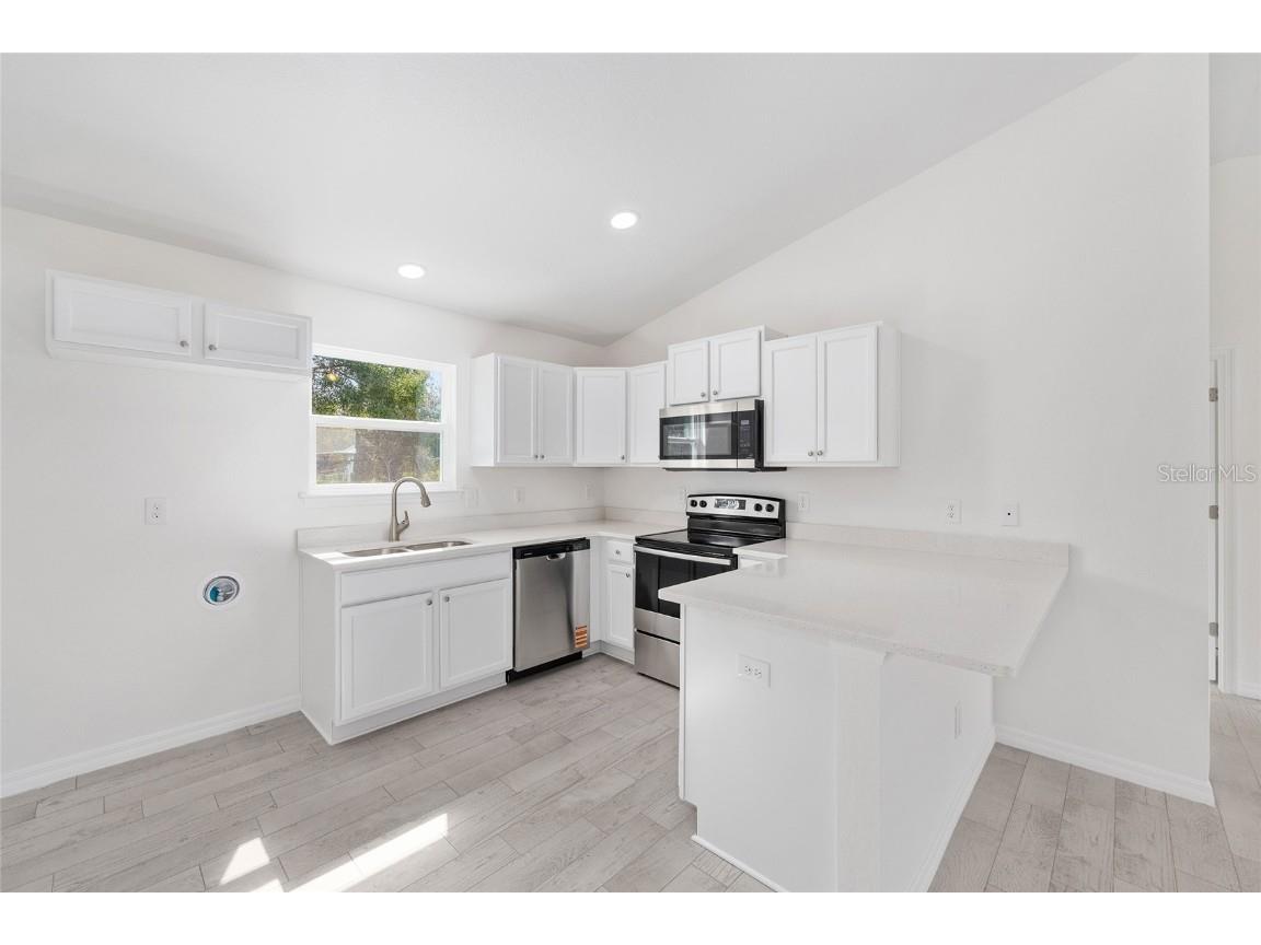 230 Oak Circle Ocala FL 34472 OM709309 image16