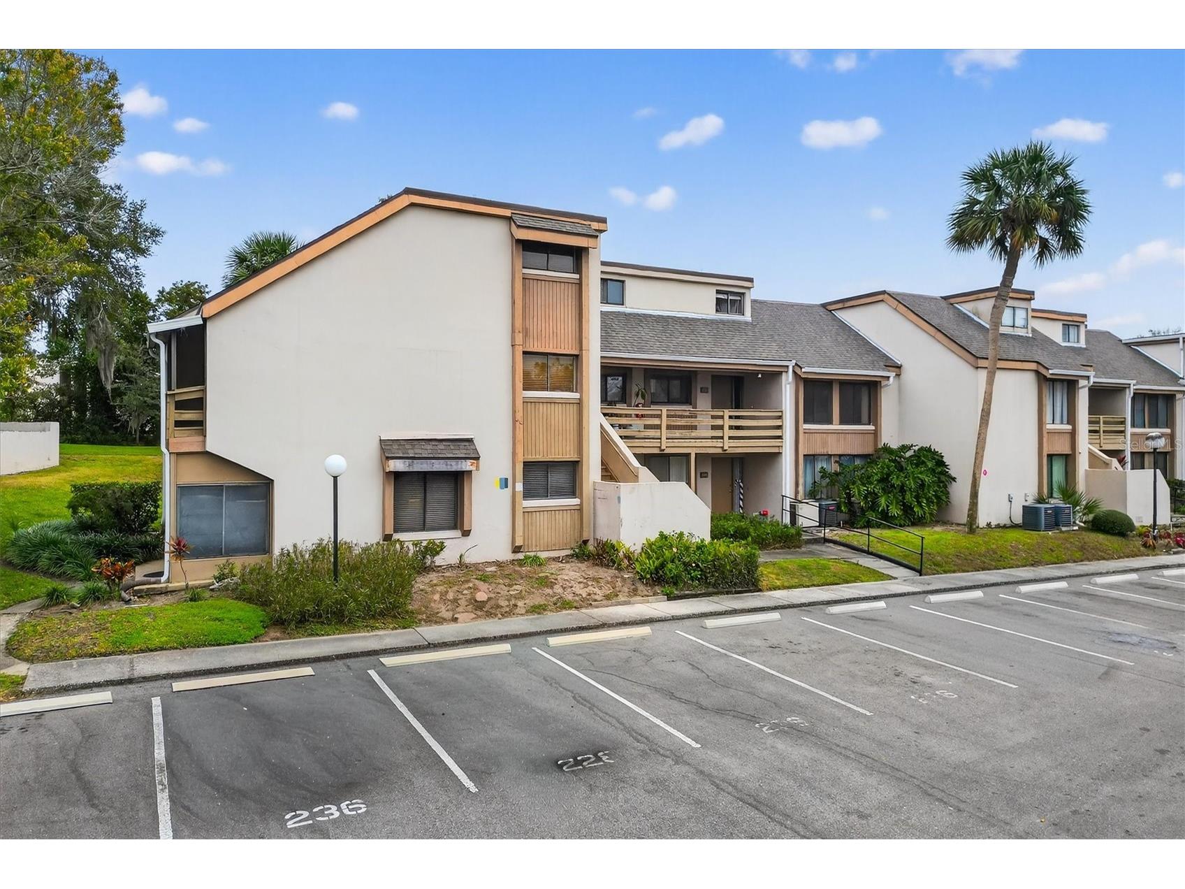 230 Orienta Point Street #230 Altamonte Springs FL 32701 O6371783 image1