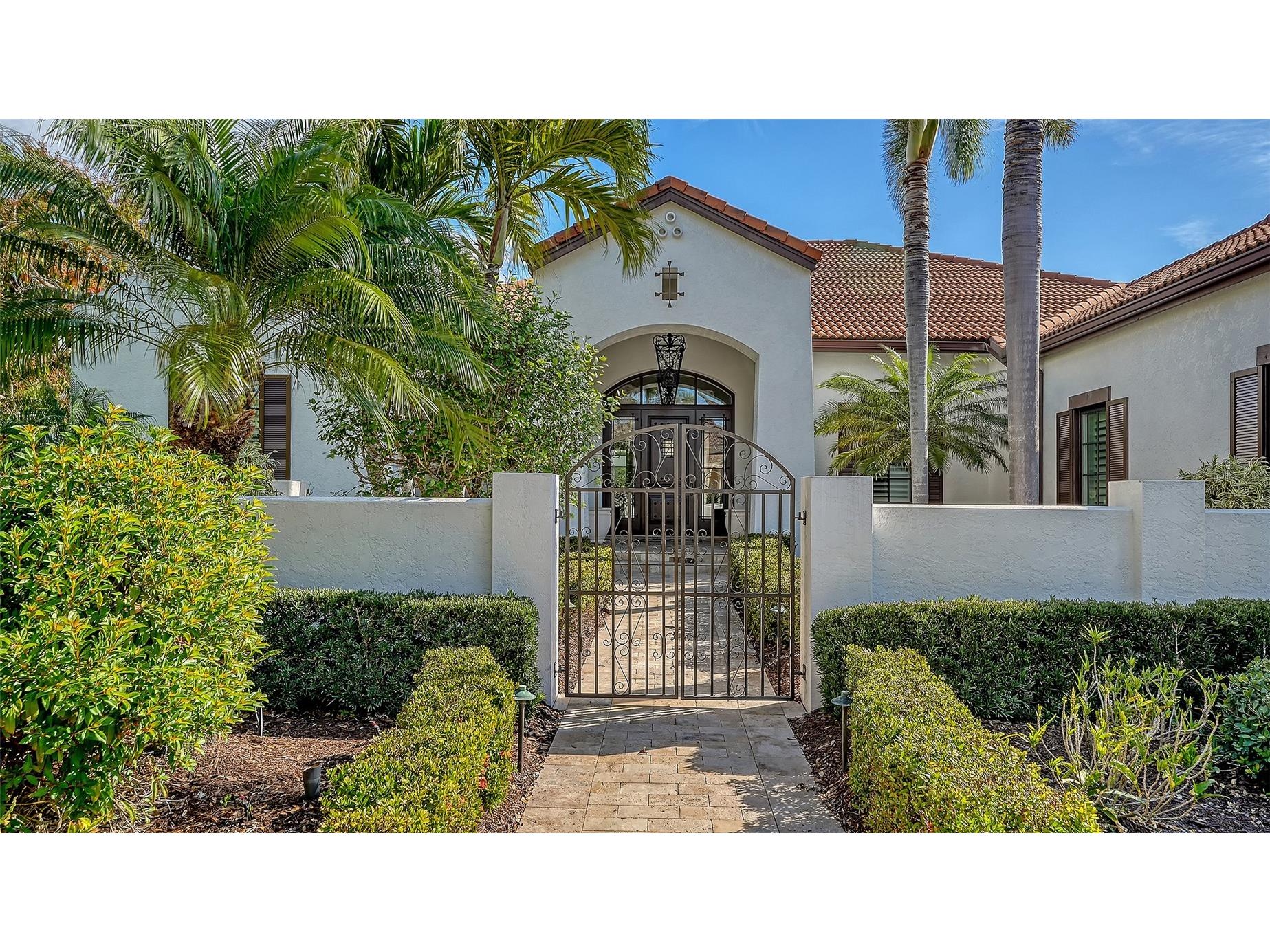 230 Osprey Point Drive Osprey FL 34229 A4683382 image3