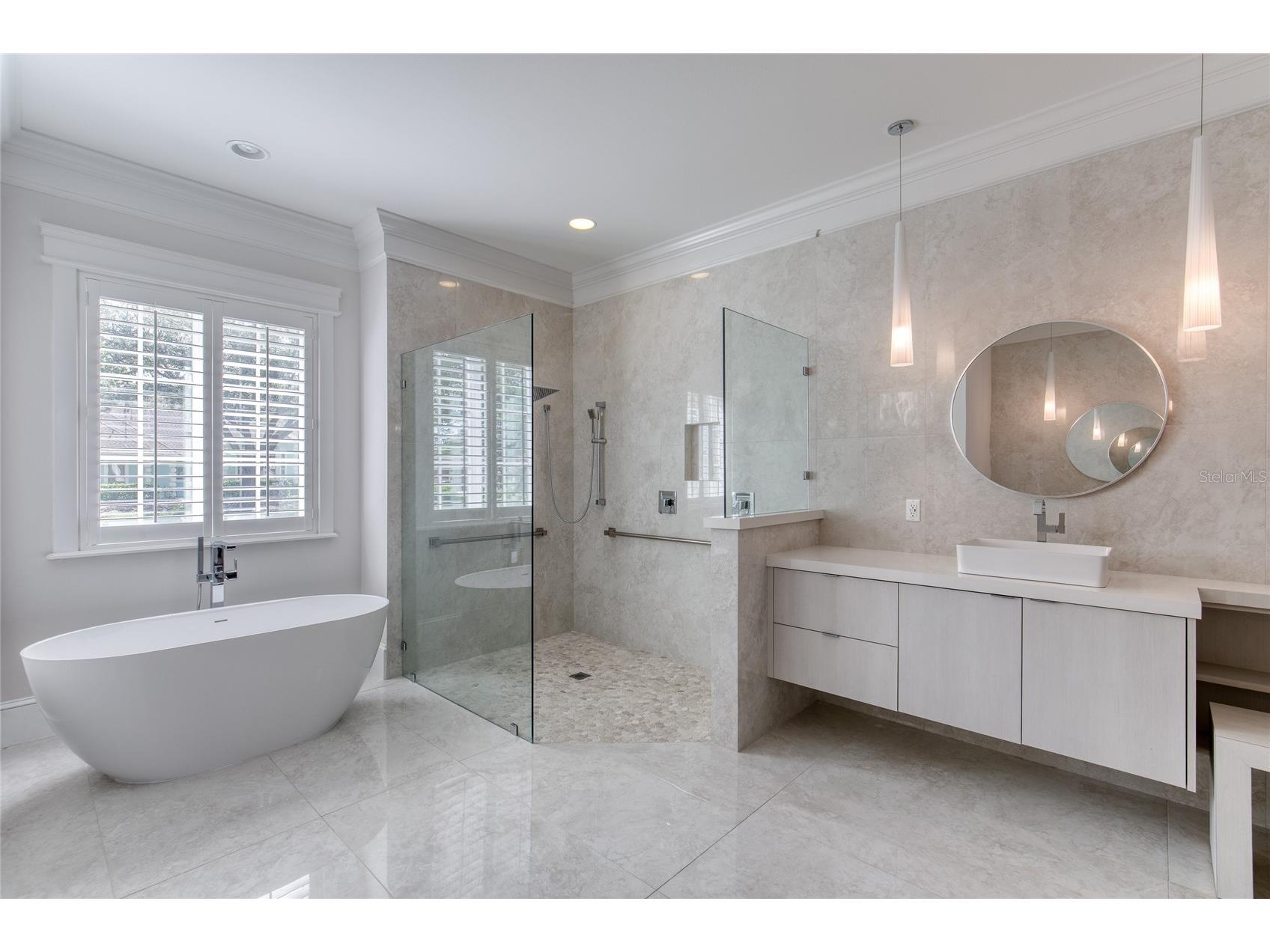 230 Parrulli Drive Ormond Beach FL 32174 V4948432 image44