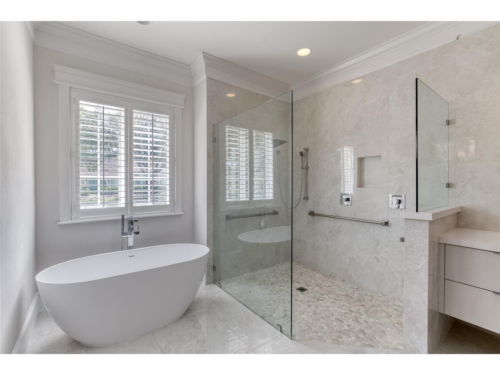 230 Parrulli Drive Ormond Beach FL 32174 V4948432 image45