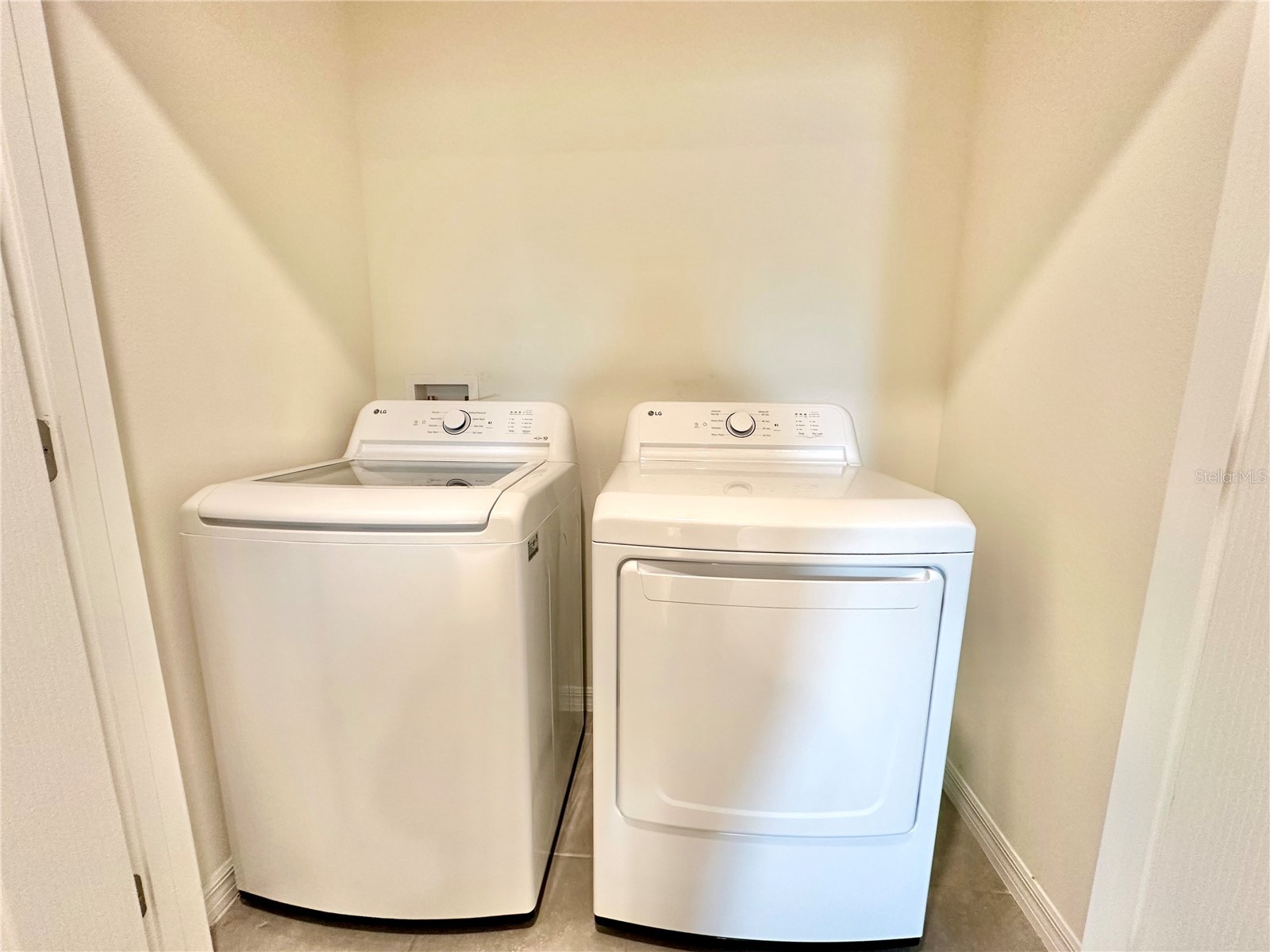 230 Reena Drive Daytona Beach FL 32117 O6359365 image23