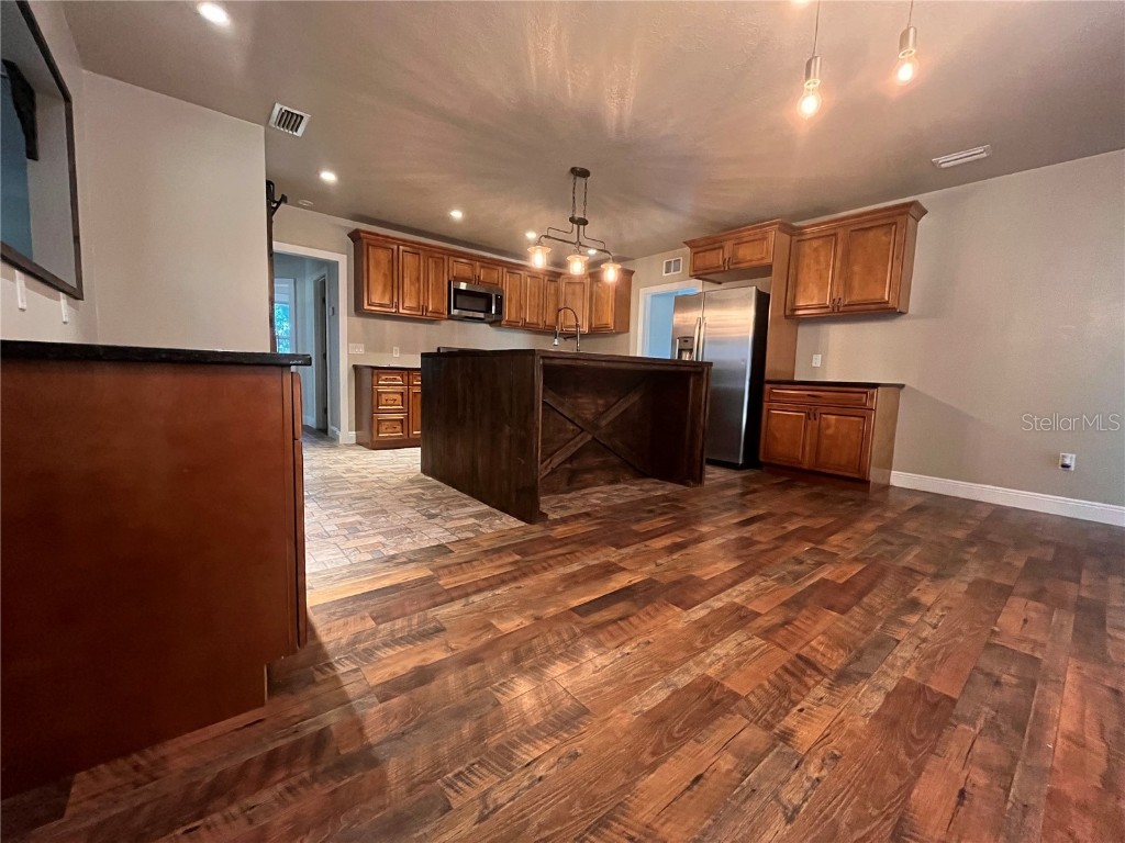 230 S Center Street Pierson FL 32180 O6362022 image8