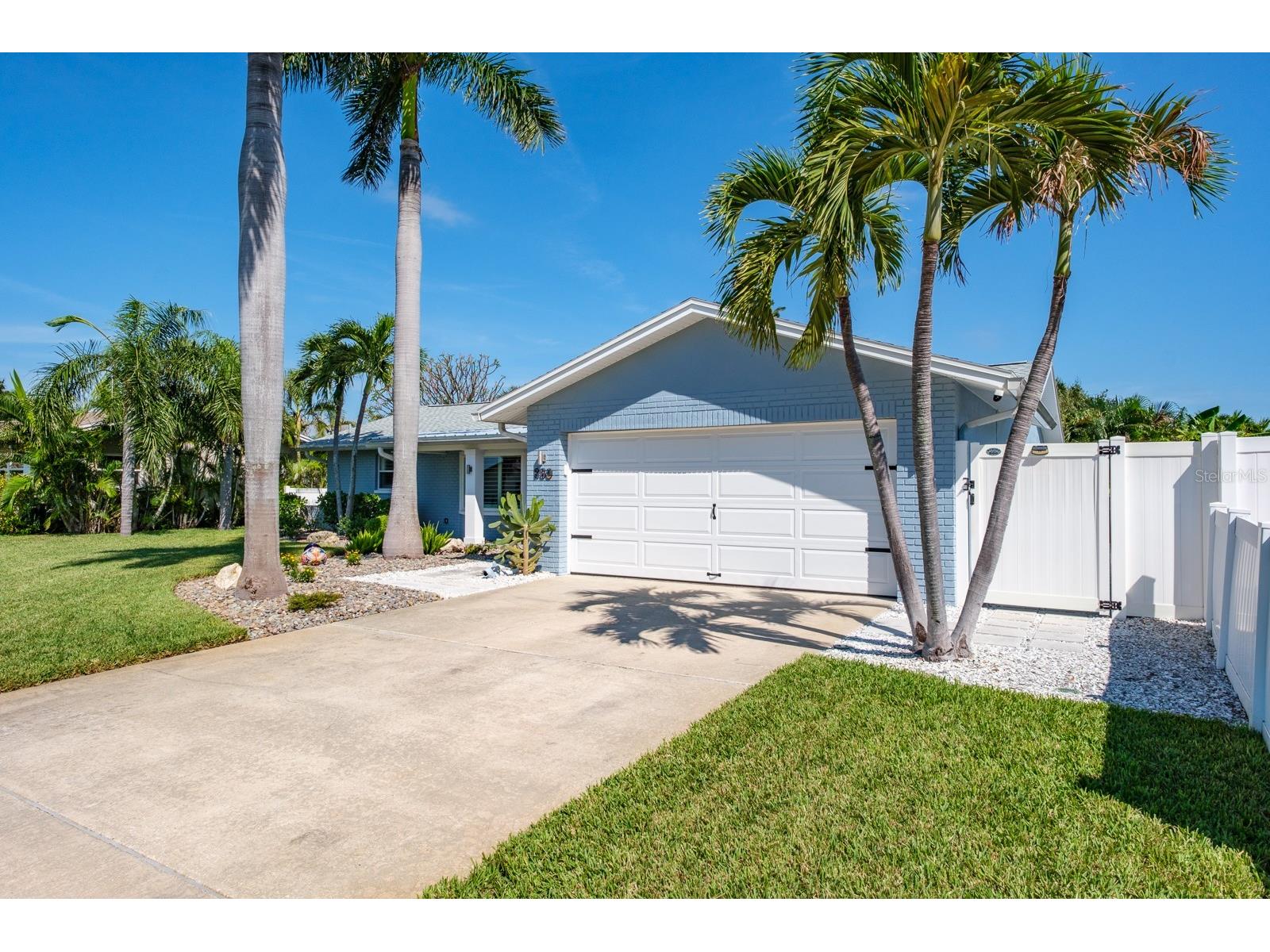 230 S Julia Circle Saint Pete Beach FL 33706 TB8443502 image4