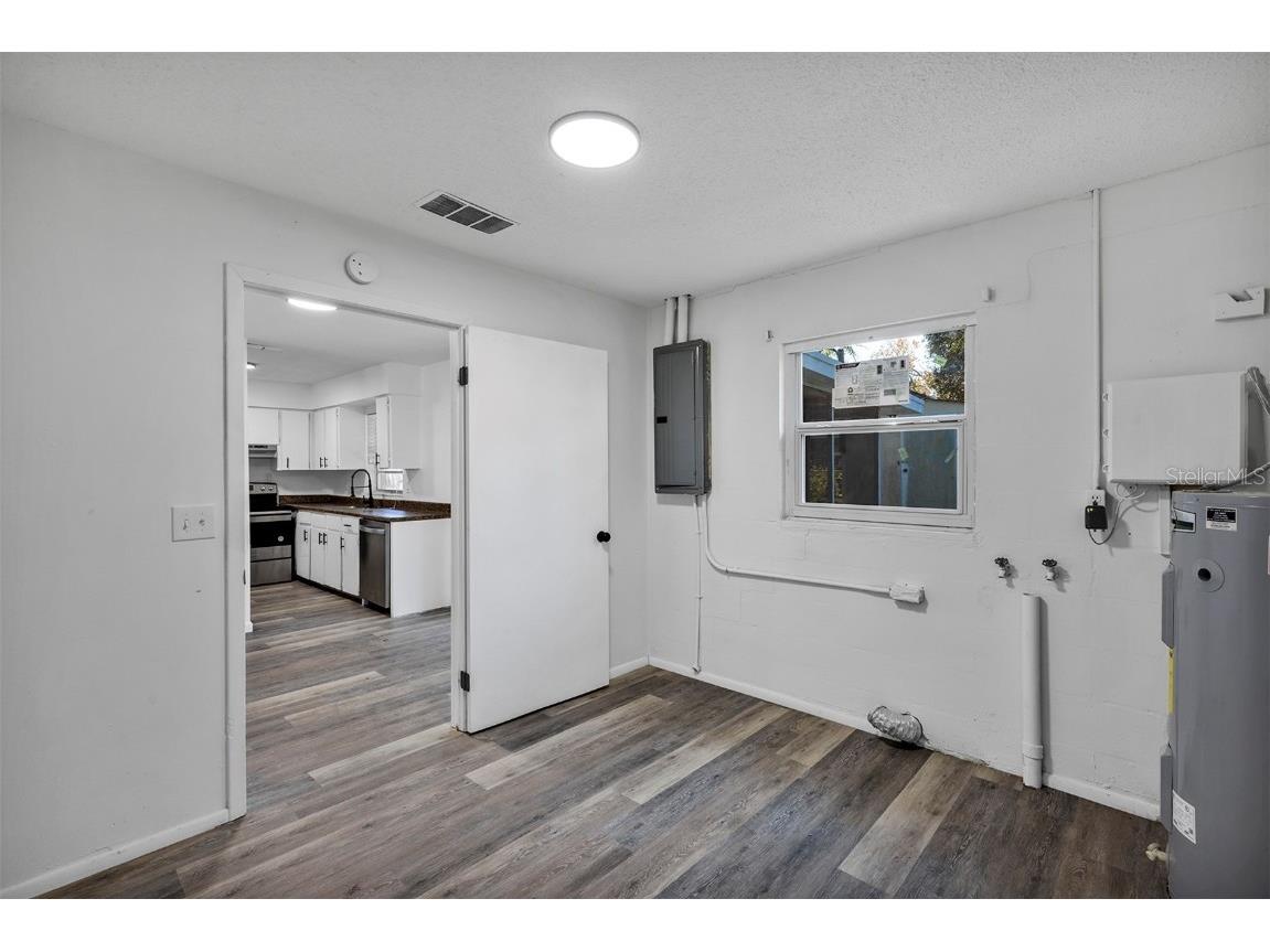 230 S Shore Drive Eagle Lake FL 33839 O6368188 image12