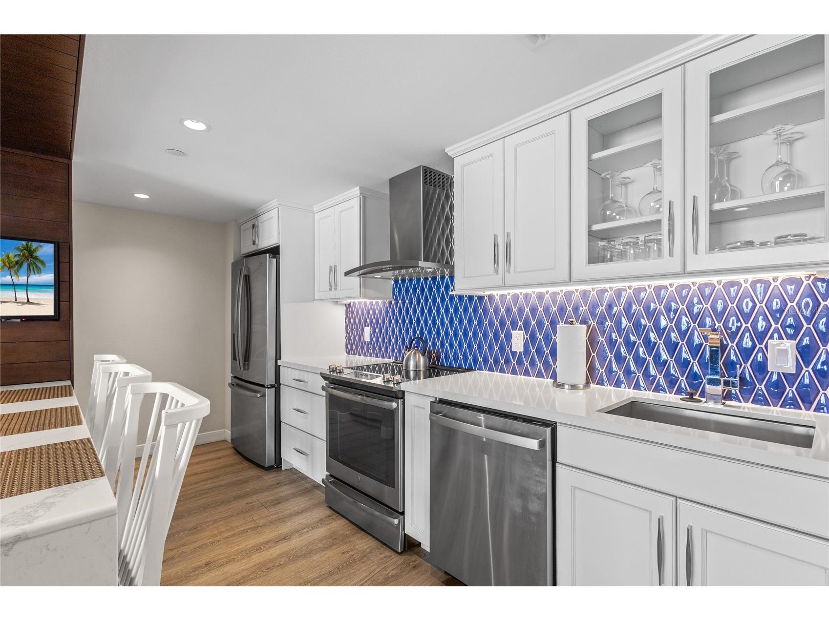 230 Sands Point Road #3703 Longboat Key FL 34228 A4687684 image15