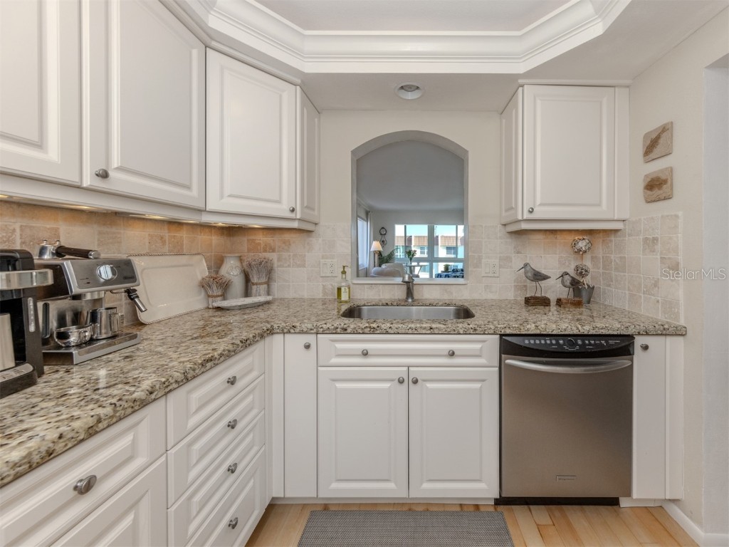 230 Santa Maria Street #330 Venice FL 34285 N6141817 image13