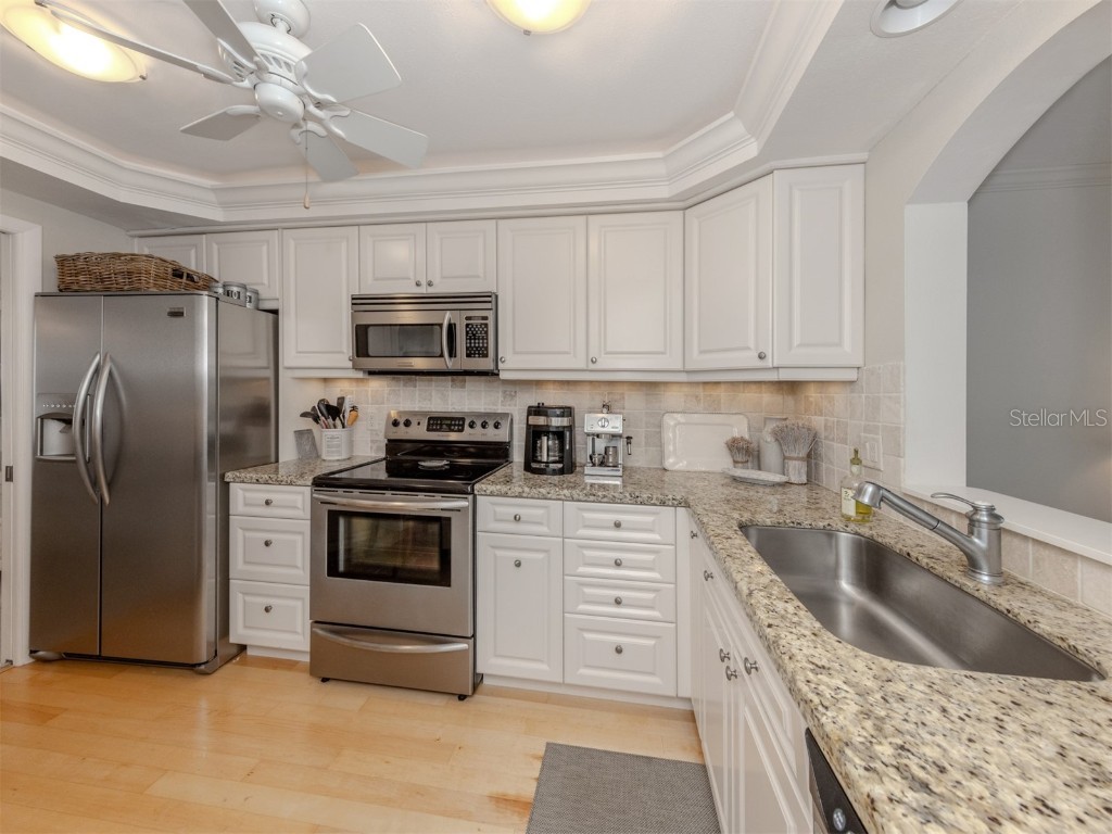 230 Santa Maria Street #330 Venice FL 34285 N6141817 image14