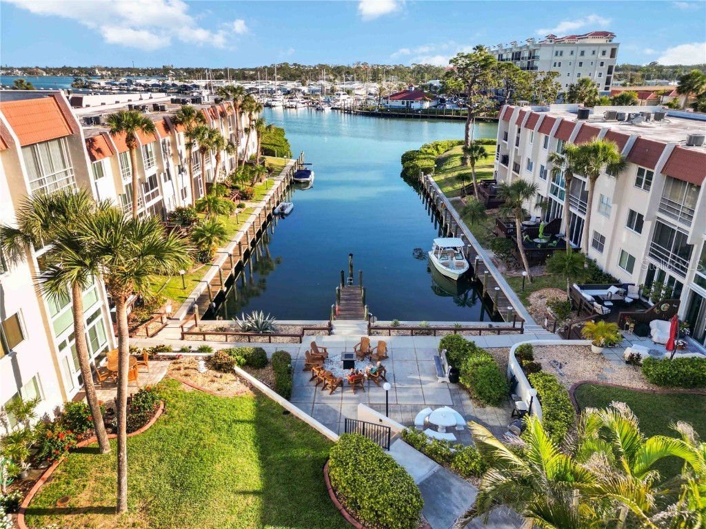 230 Santa Maria Street #333 Venice FL 34285 N6138353 image1