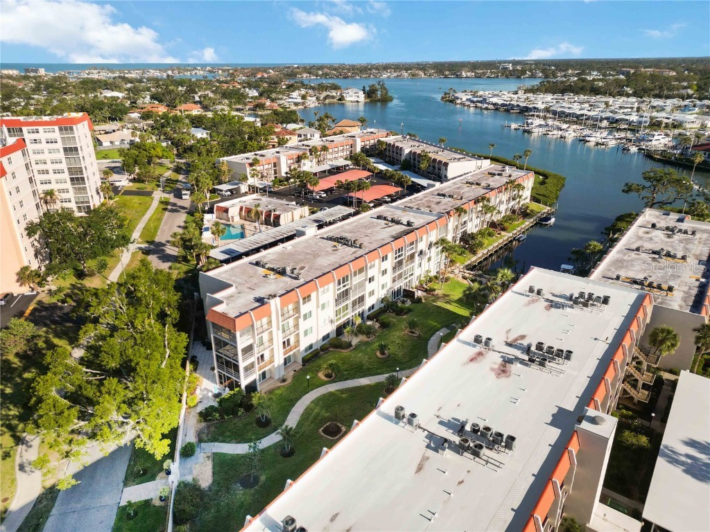 230 Santa Maria Street #333 Venice FL 34285 N6138353 image46