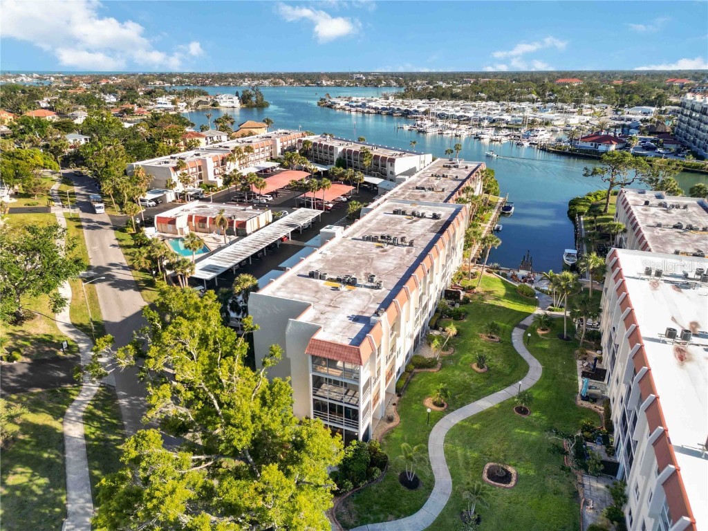 230 Santa Maria Street #333 Venice FL 34285 N6138353 image47