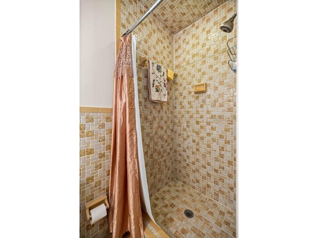 230 SE 45th Terrace Ocala FL 34471 OM709187 image33