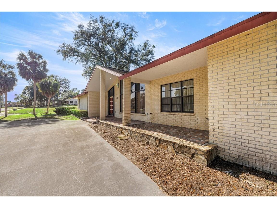 230 SE 45th Terrace Ocala FL 34471 OM709187 image4