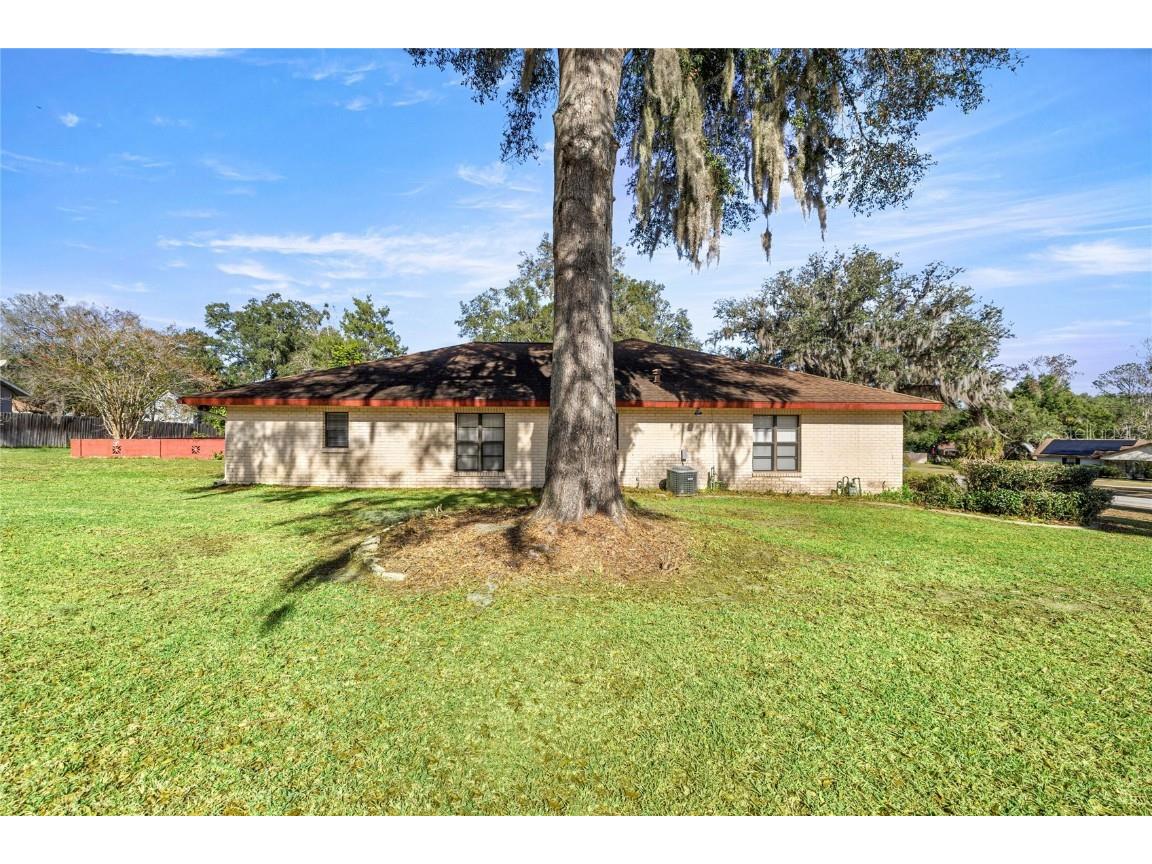 230 SE 45th Terrace Ocala FL 34471 OM709187 image48