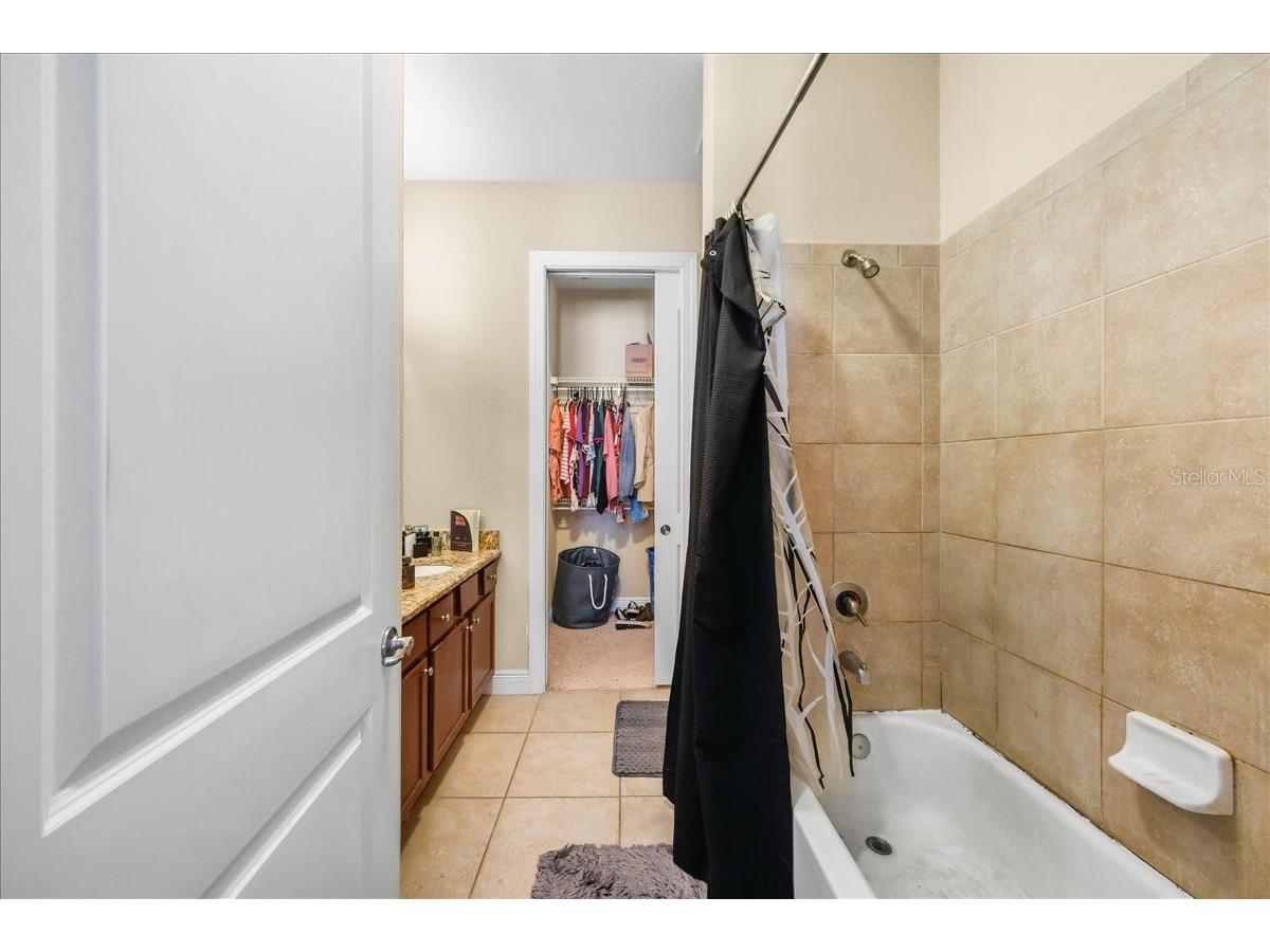 230 SW 2nd Avenue #207 Gainesville FL 32601 GC537706 image18
