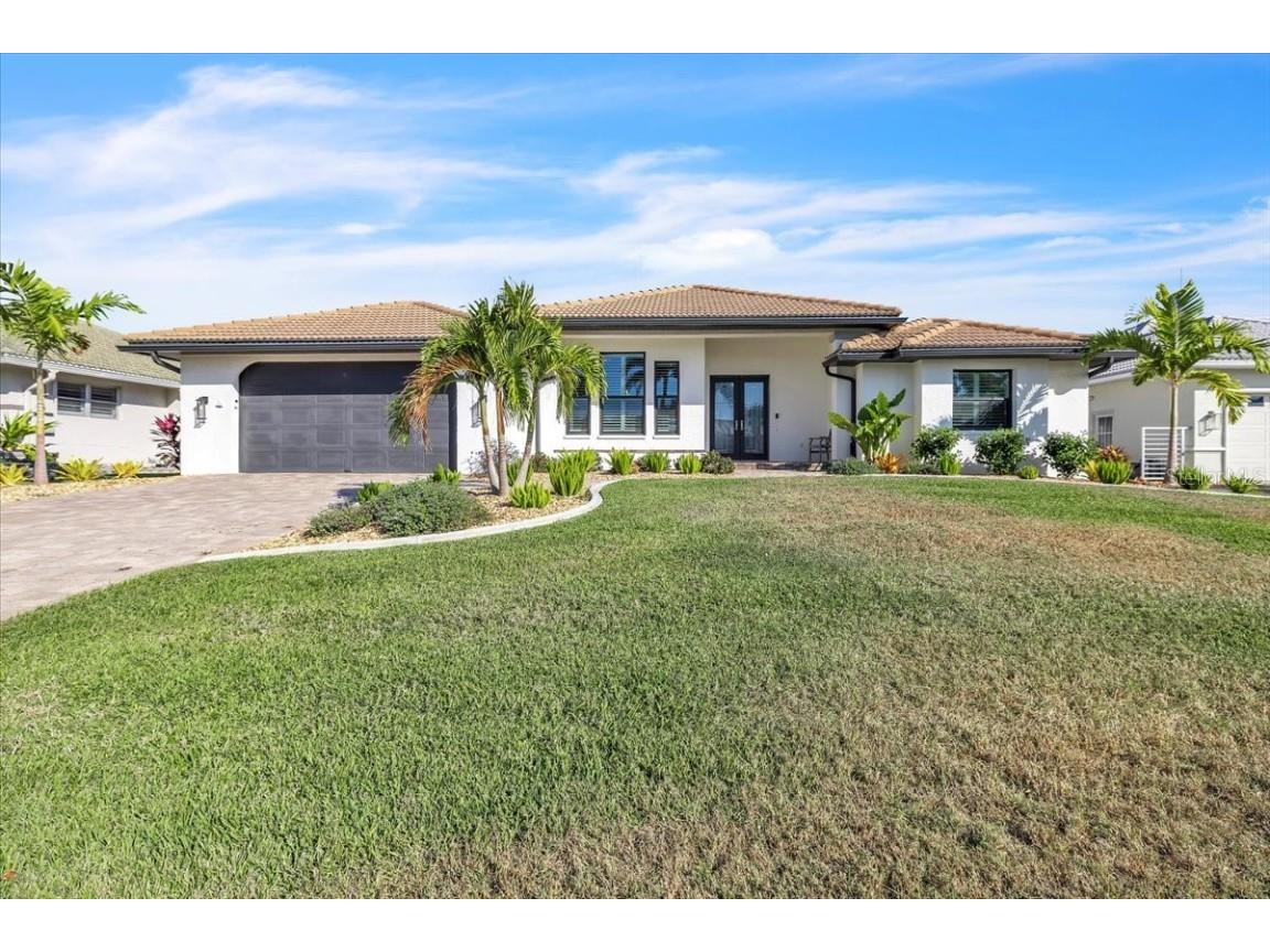 230 Venezia Court Punta Gorda FL 33950 C7519438 image1