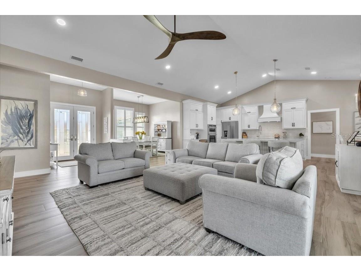 230 Venezia Court Punta Gorda FL 33950 C7519438 image4