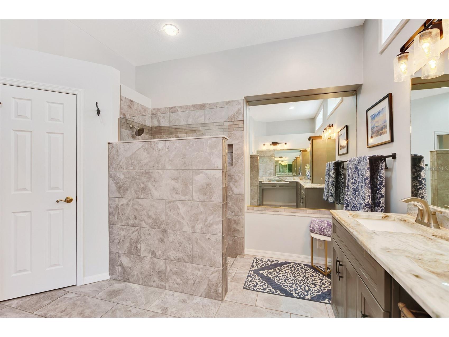 230 Vestavia Drive Venice FL 34292 A4636674 image43