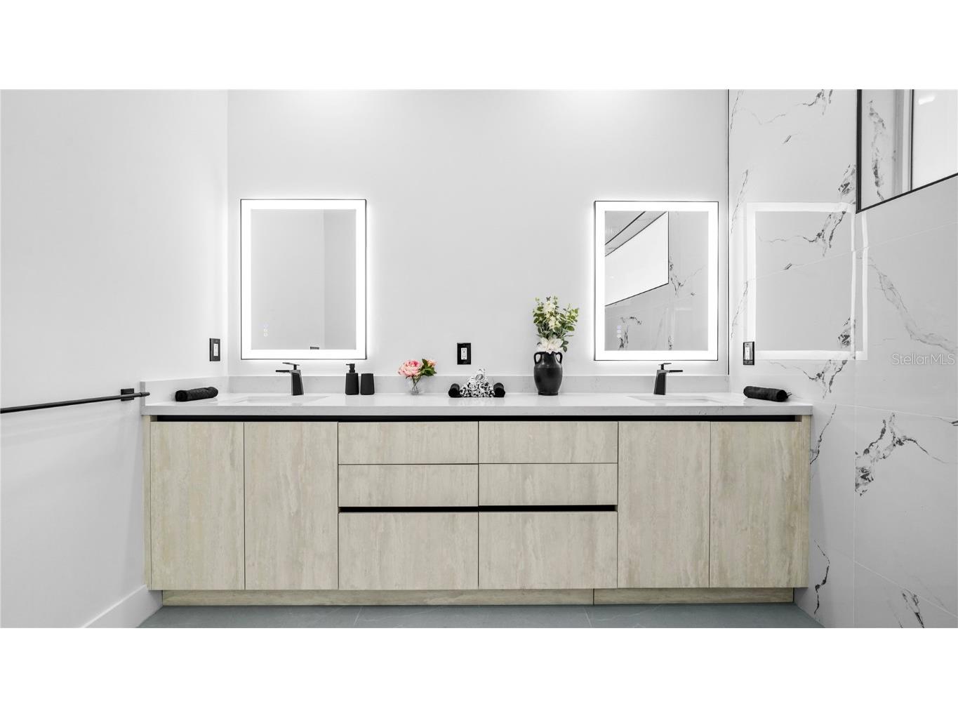 230 W Pine Valley Lane Rotonda West FL 33947 A4671912 image32