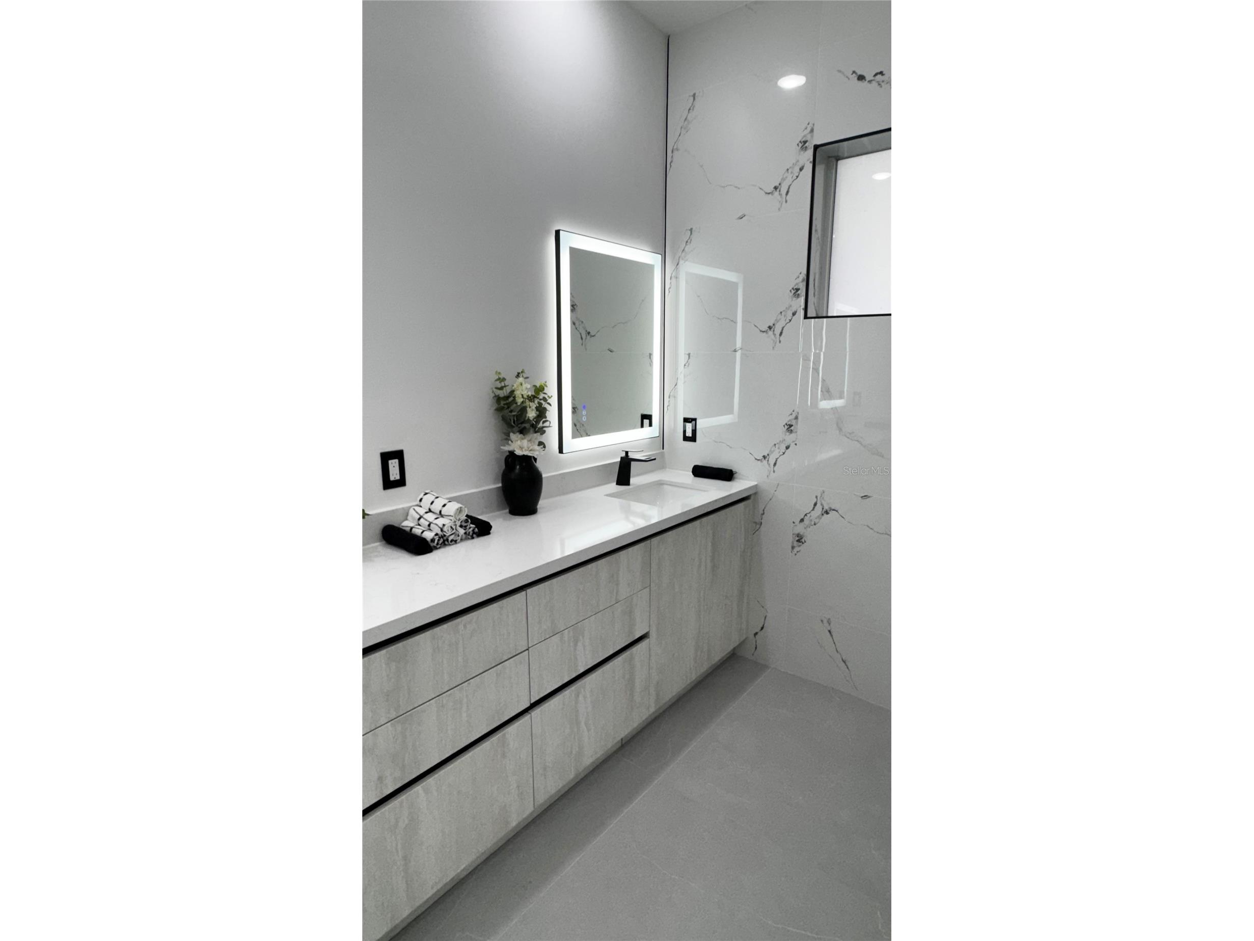 230 W Pine Valley Lane Rotonda West FL 33947 A4694785 image39