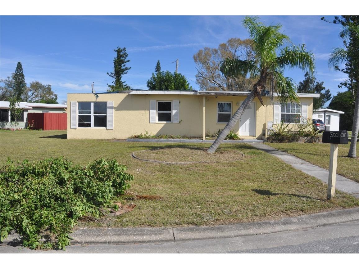 230 Waterway Cir Ne Port Charlotte FL 33952 C7486660 image1